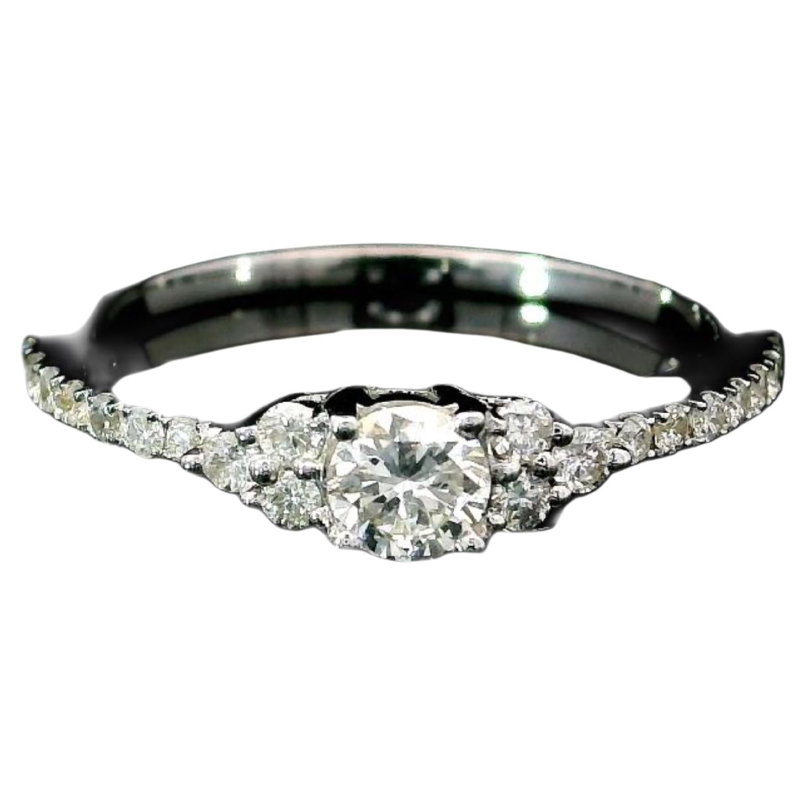 18K Diamond Ring
