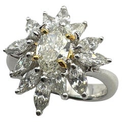 18k Diamond Ring with Marquise Center