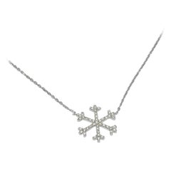 18k White Gold Diamond Snowflake Necklace Winter Snowflake Christmas Gift