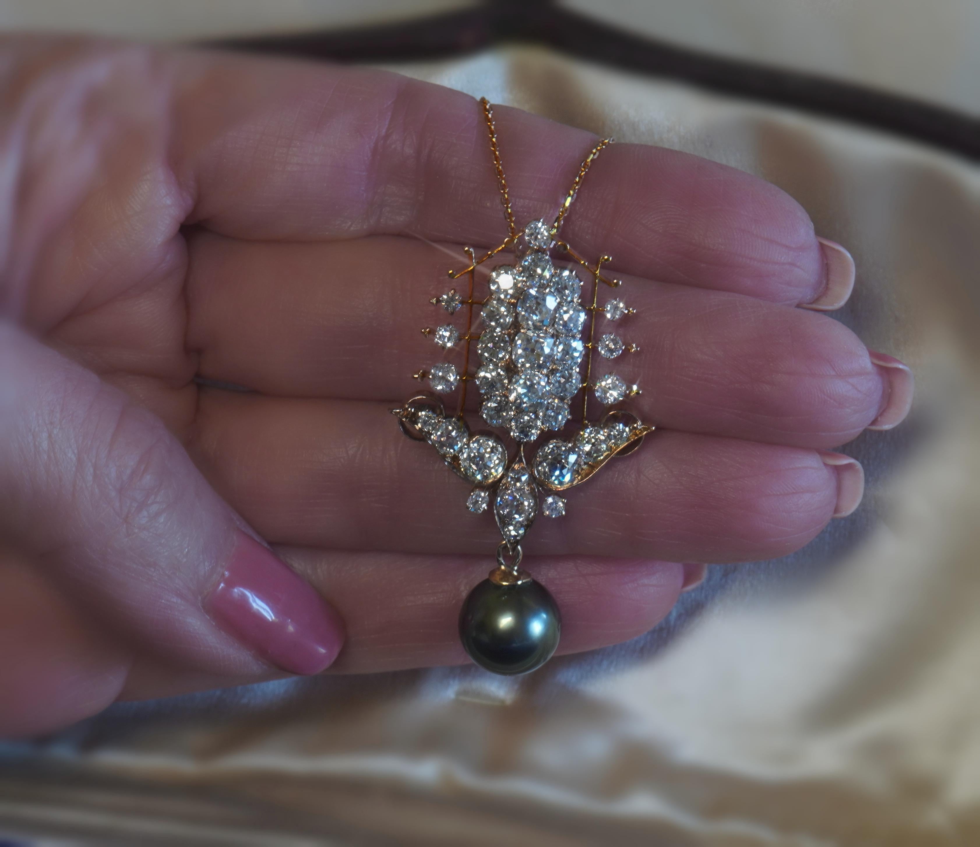 Round Cut 18K Diamond Tahitian Pearl GIA Antique Pendant VS Old Mine Necklace 7.02 Cts For Sale