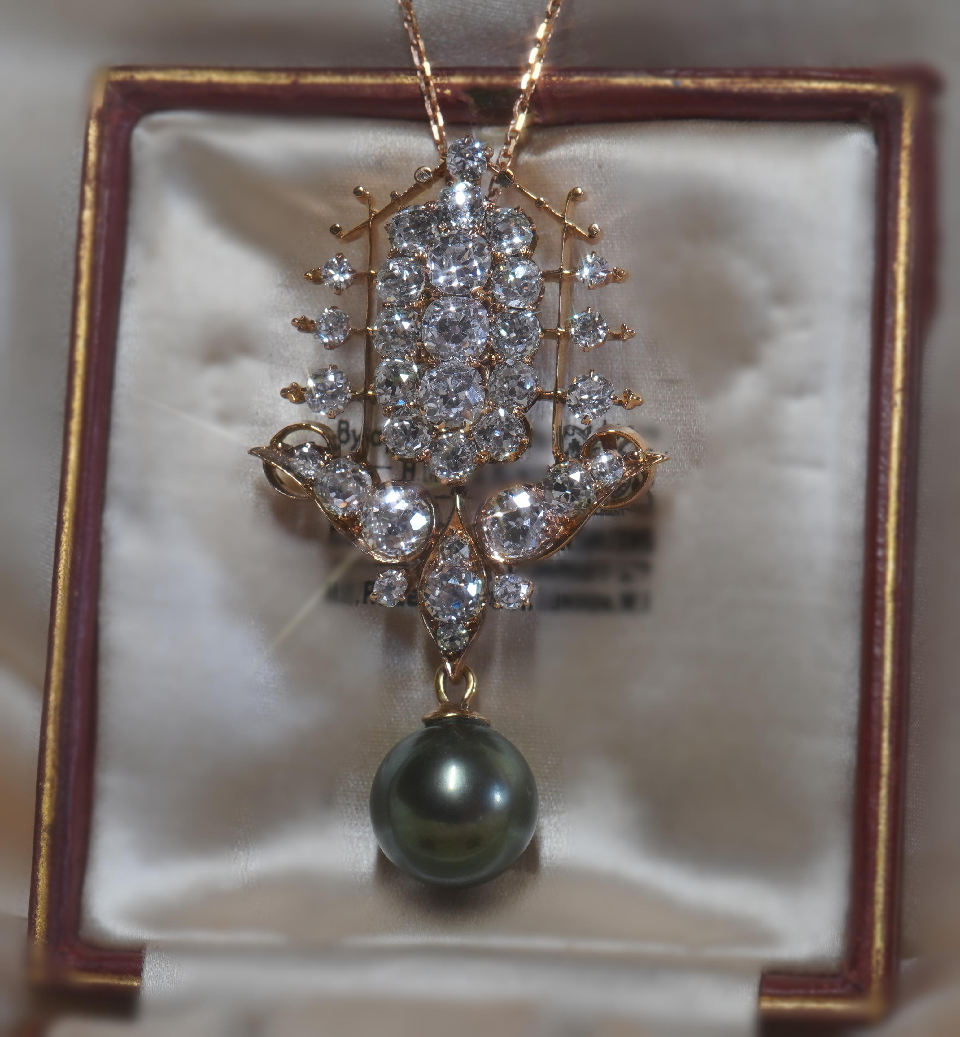 18K Diamond Tahitian Pearl GIA Antique Pendant VS Old Mine Necklace 7.02 Cts For Sale 2