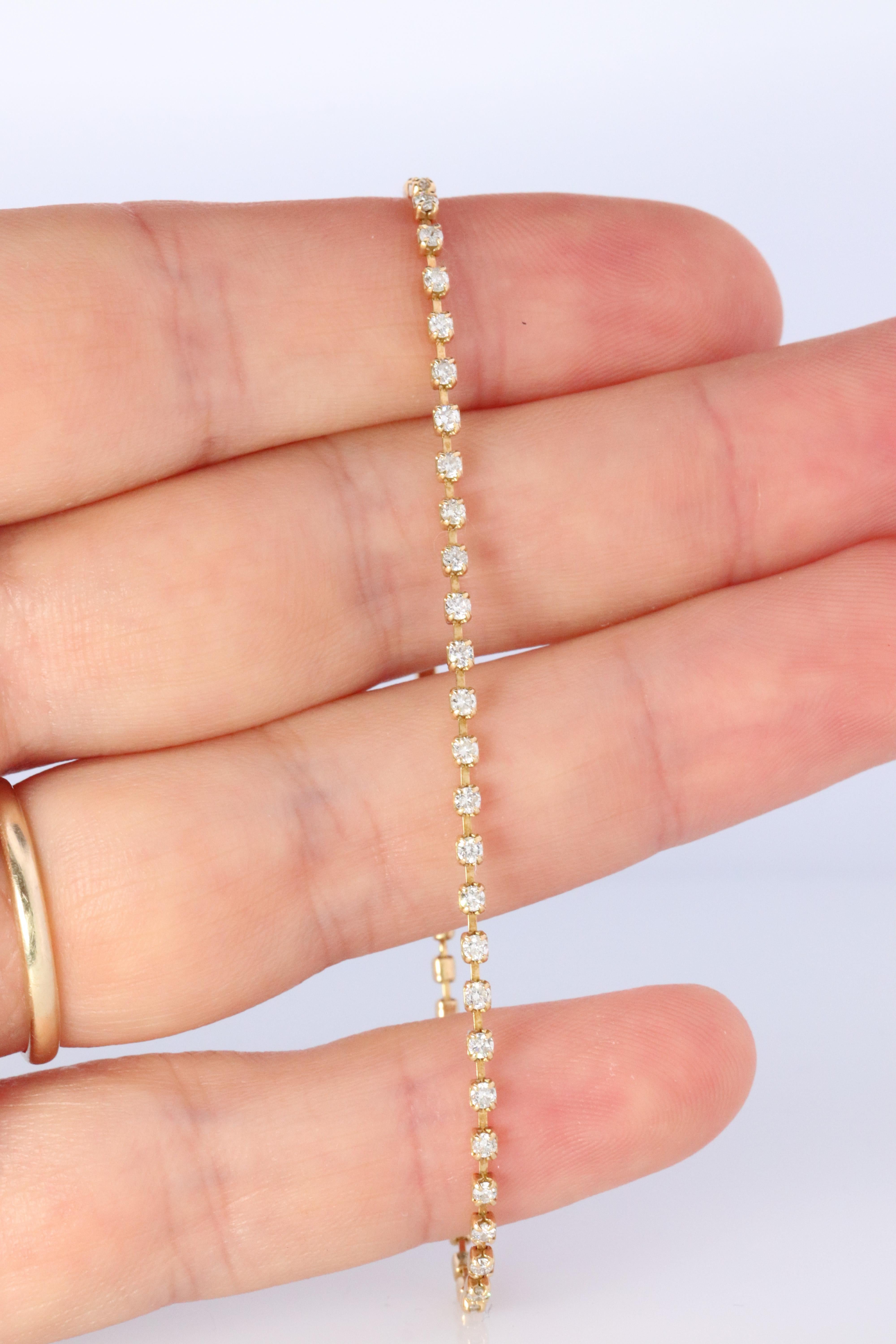 18k Diamant-Tennisarmband. 18k rundes Diamant-Tennisarmband. 1CTW (Moderne)