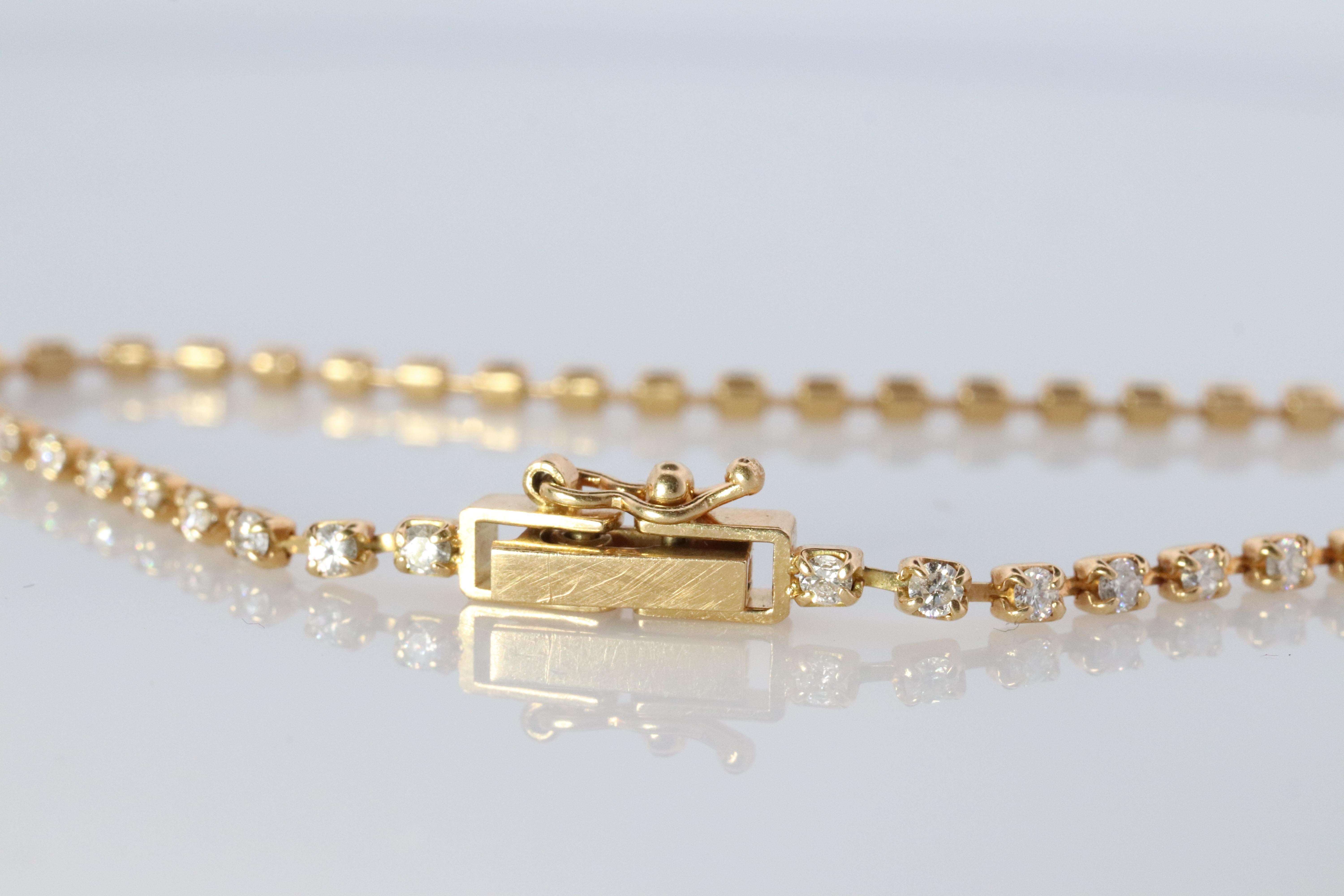 18k Diamant-Tennisarmband. 18k rundes Diamant-Tennisarmband. 1CTW (Rundschliff)