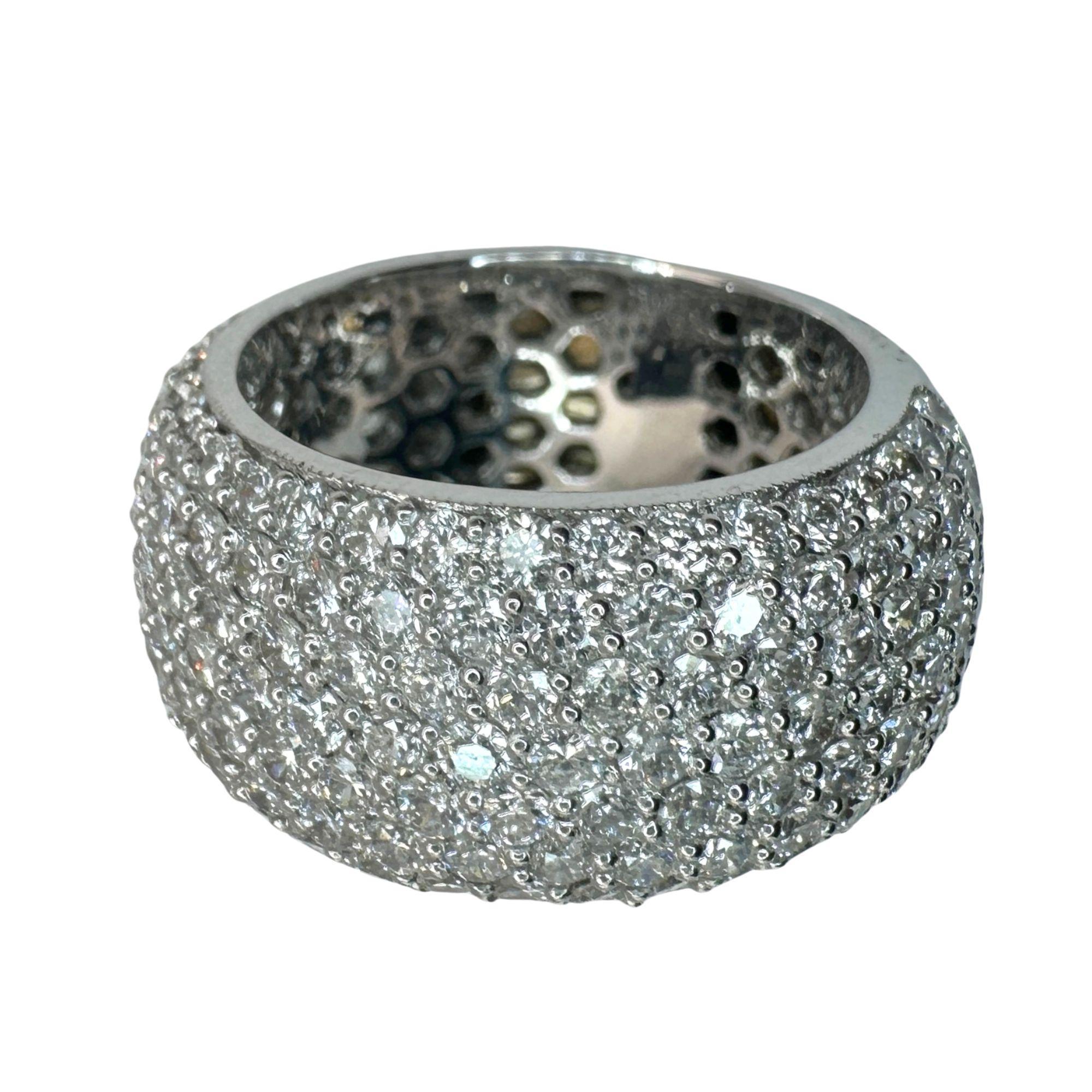 18k Diamond Wide Band Ring For Sale 5