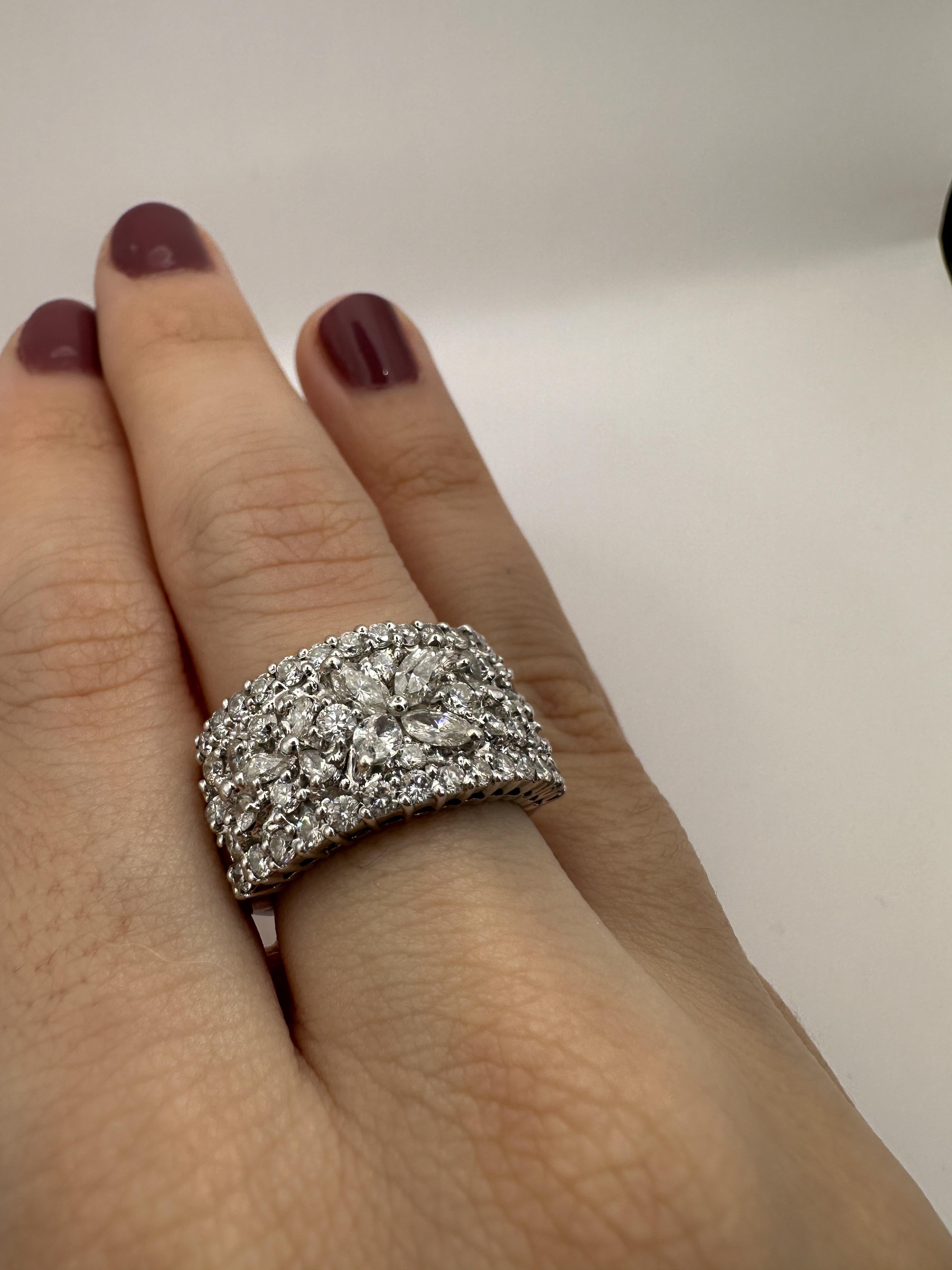 18k Diamond Wide Band Ring For Sale 5