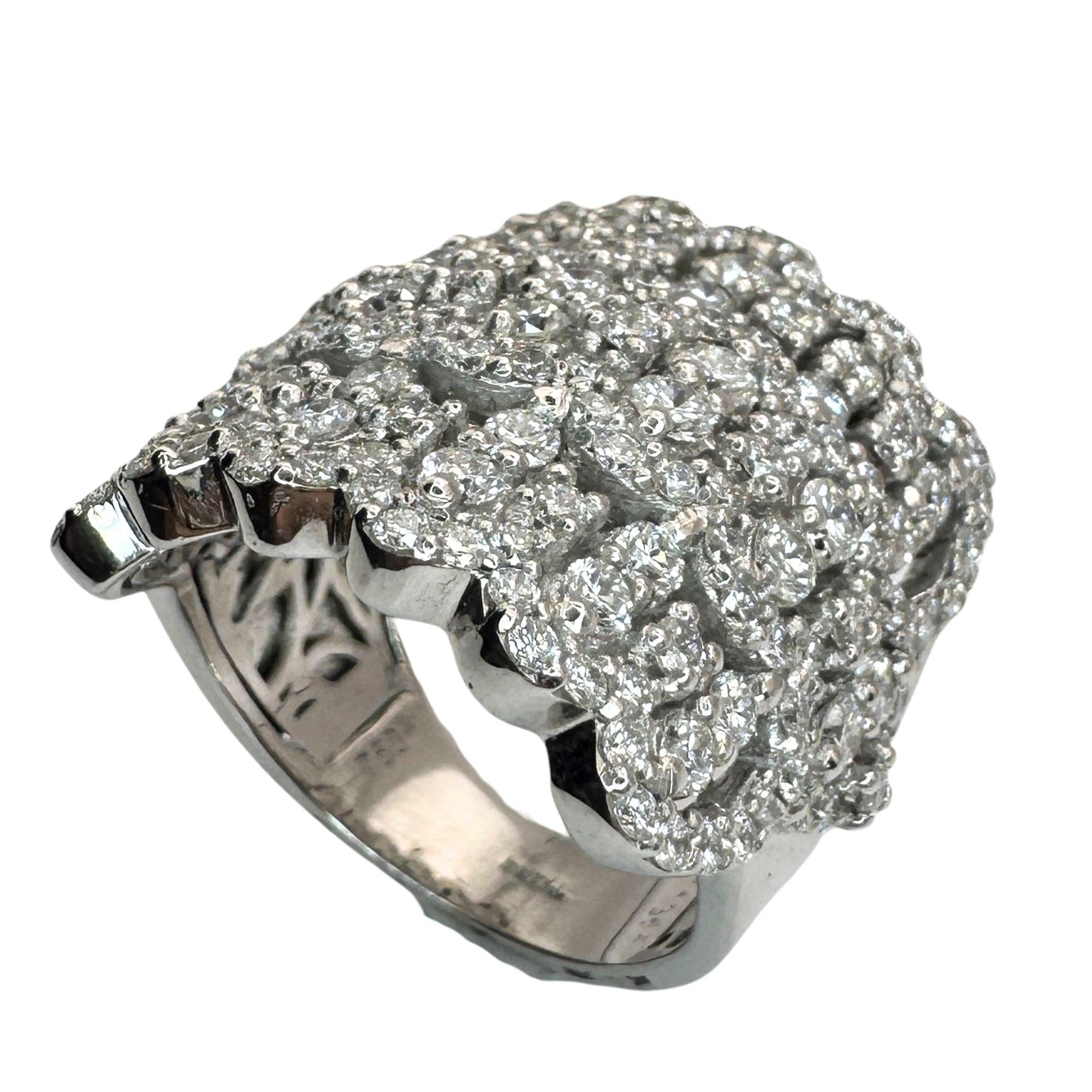 18k Diamond Wide Band Ring For Sale 1