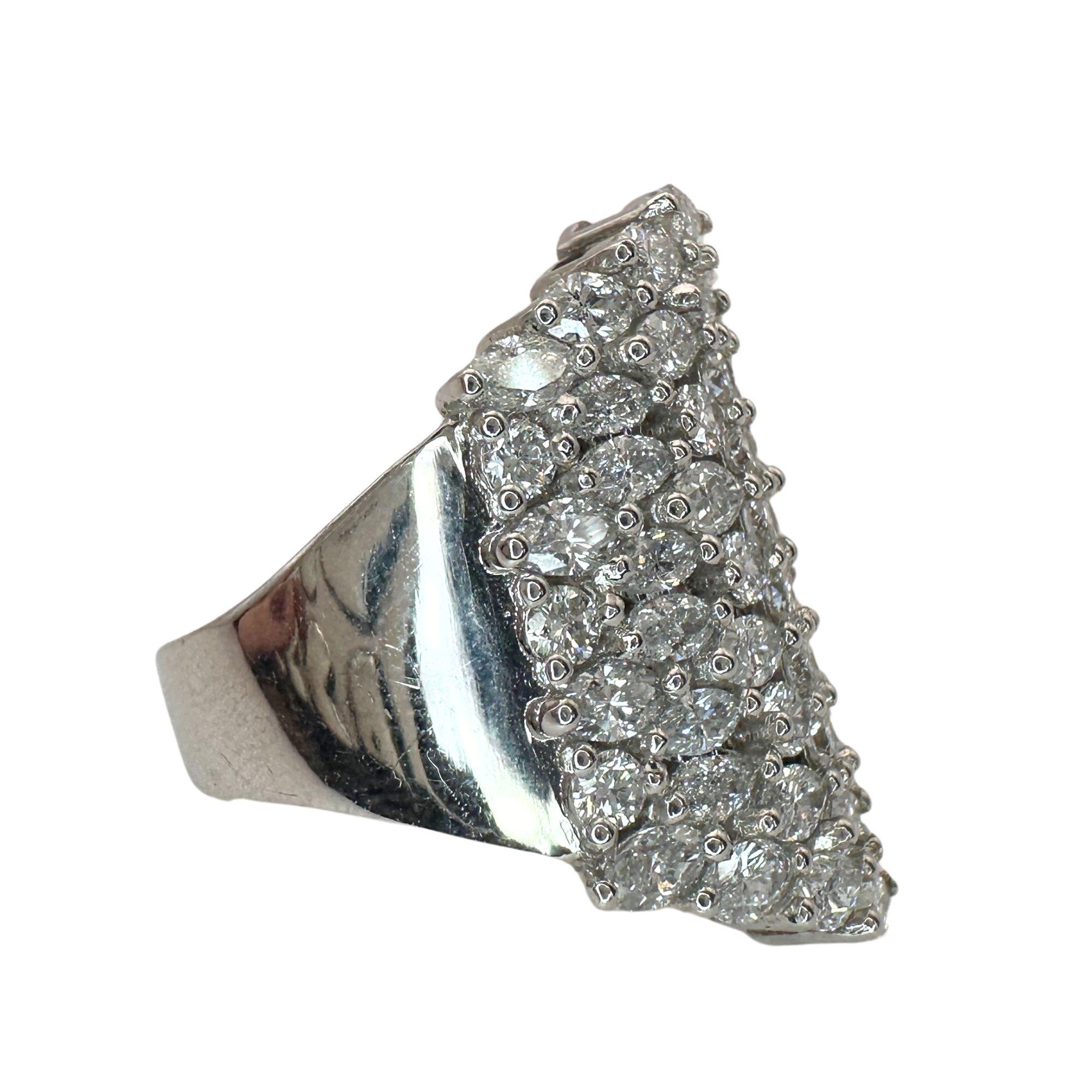 18k Diamond Wide Band Ring For Sale 3