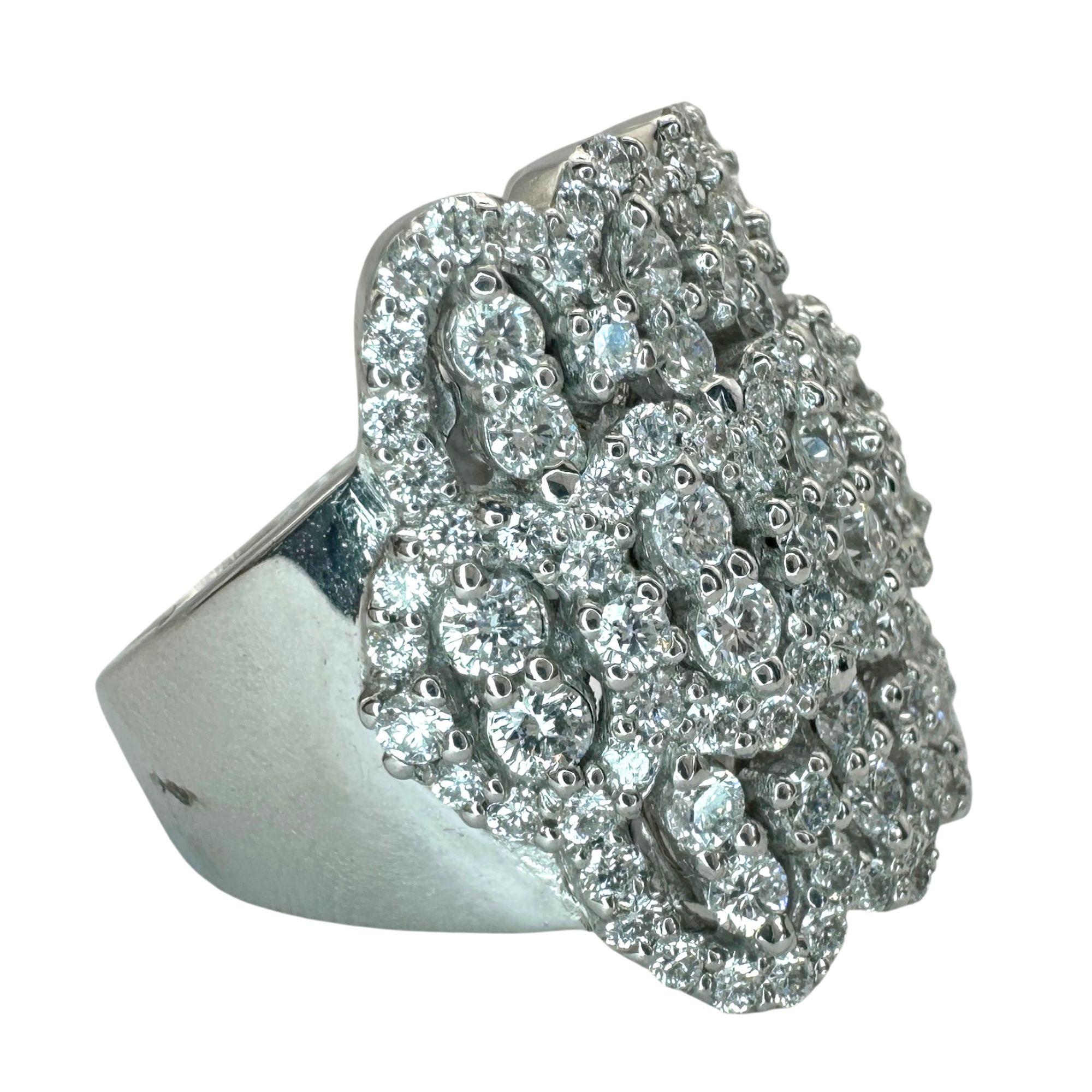 18k Diamond Wide Band Ring For Sale 3