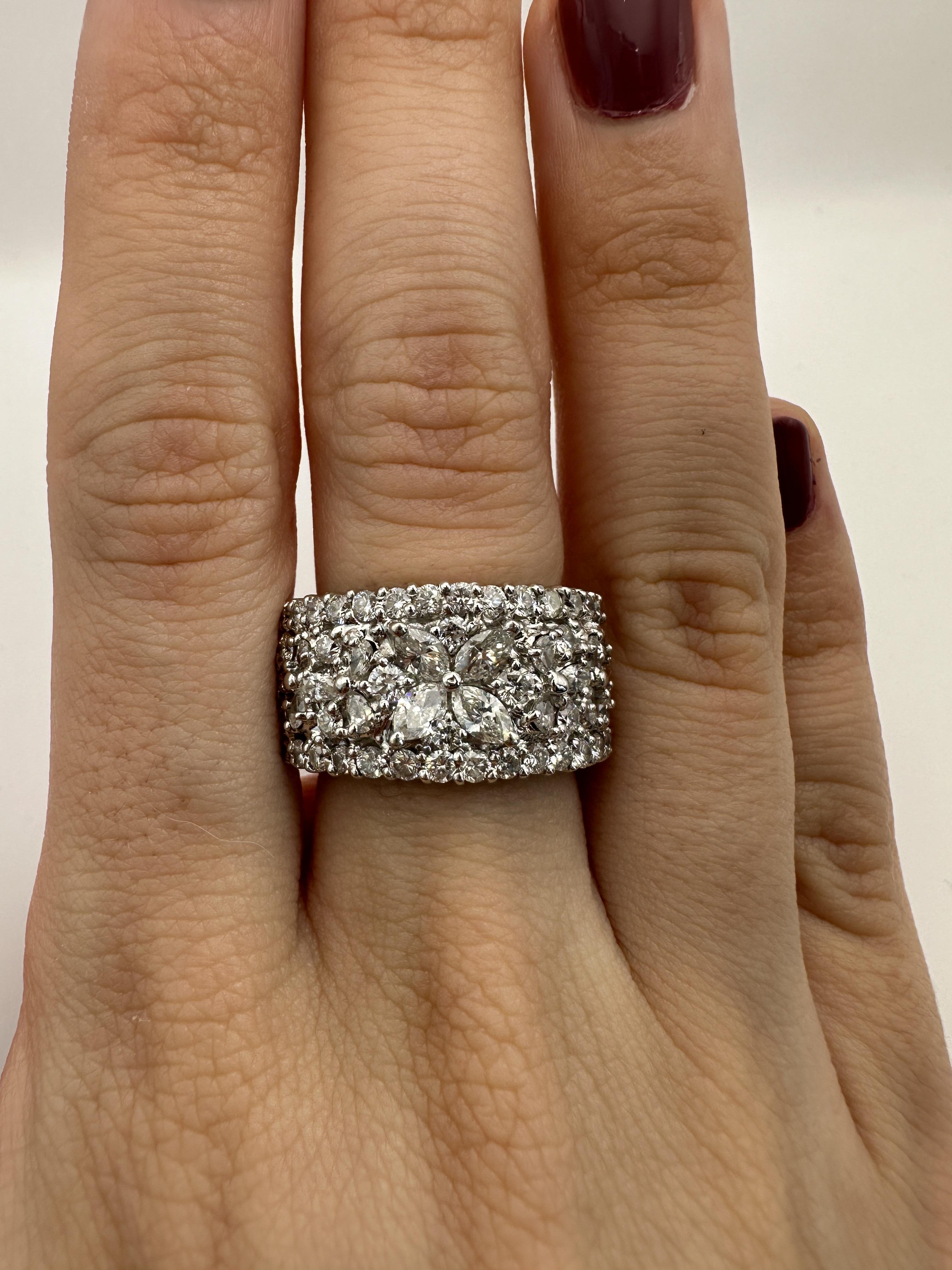 18k Diamond Wide Band Ring For Sale 4