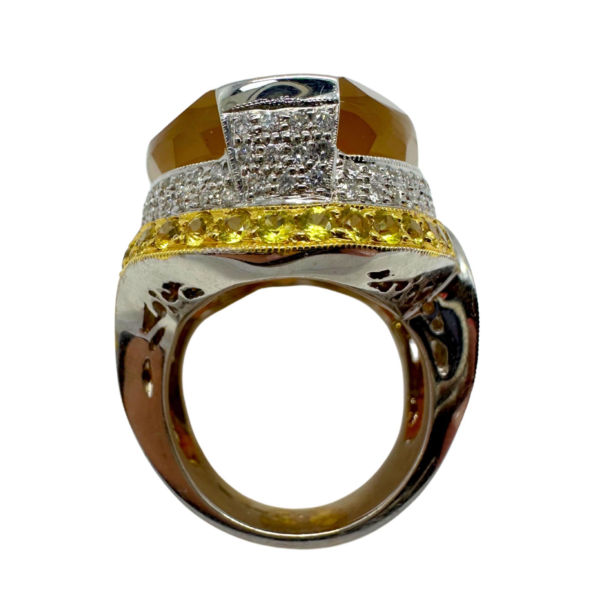 Bague cocktail 18 carats, saphir jaune et ambre jaune simulé Bon état - En vente à New York, NY