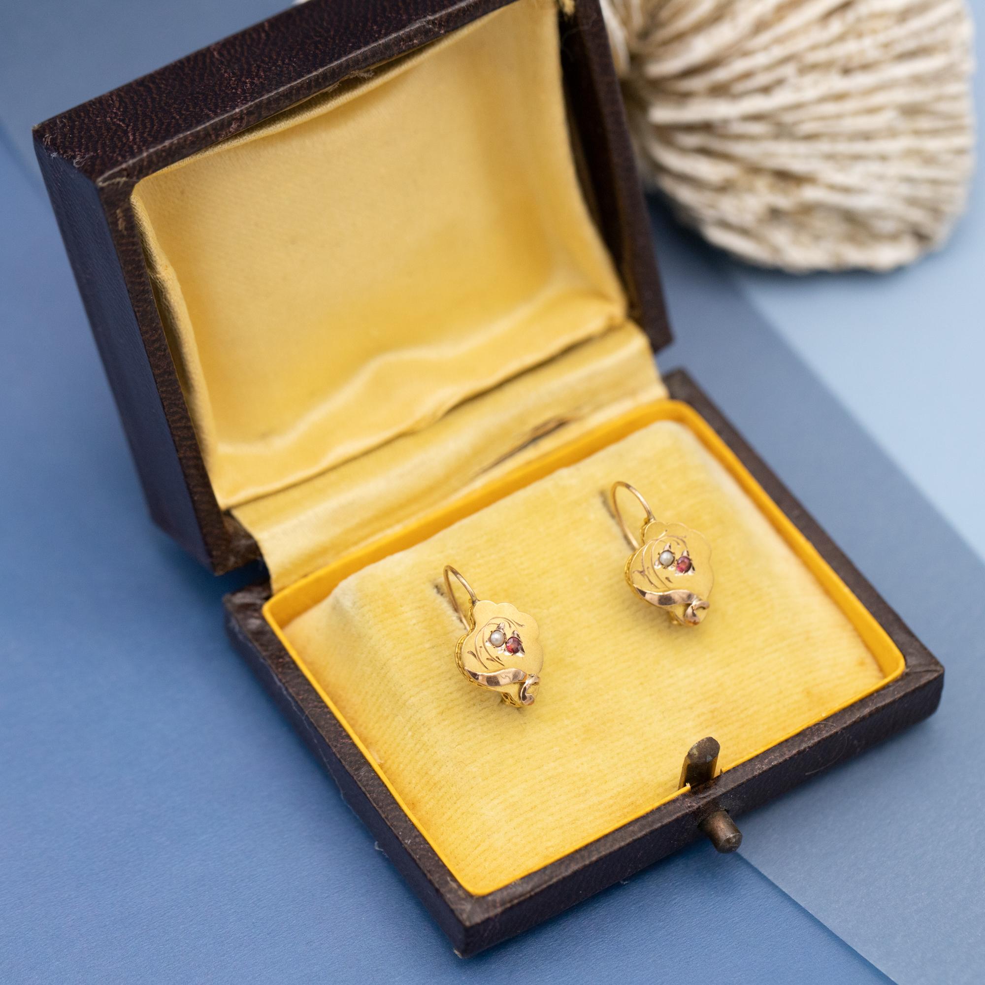 18K dormeuses - Antique earrings with seed pearls - Victorian sleepers 3