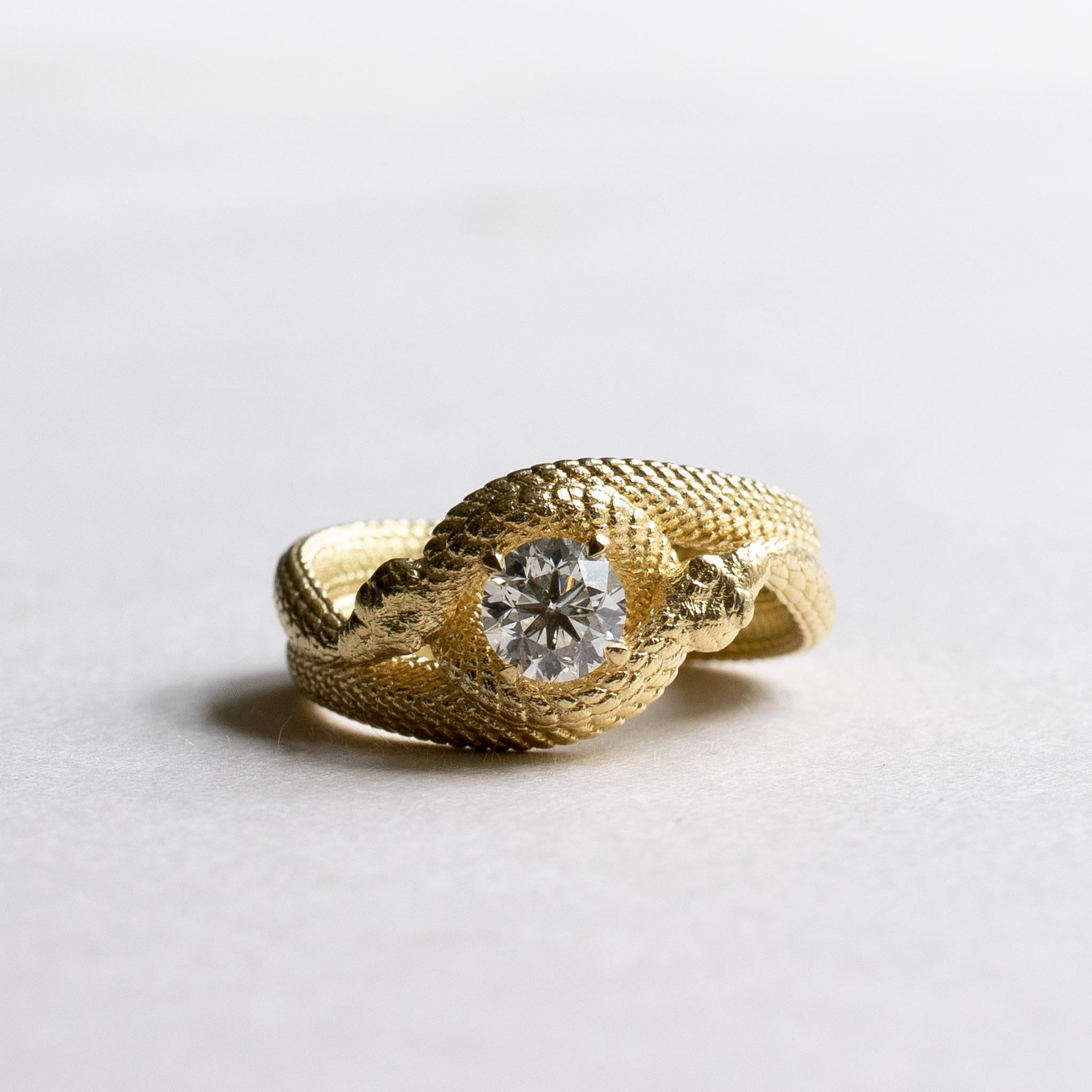 18K Double Serpent Diamant Ring im Zustand „Neu“ im Angebot in Wallingford, CT