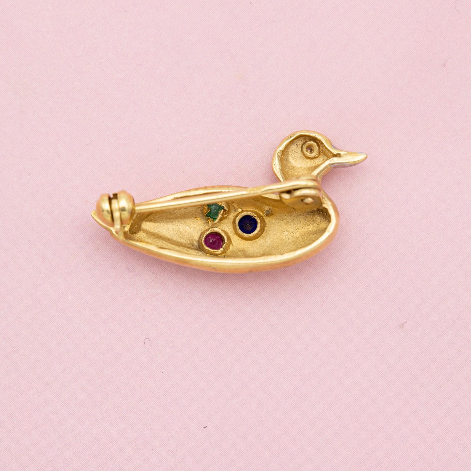 Women's or Men's 18k duck Brooch - solid yellow gold animal pin - diamond ruby sapphire emerald For Sale