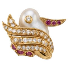 18K Duck Brooch with 0.44 Carats of Brilliant-Cut Diamonds