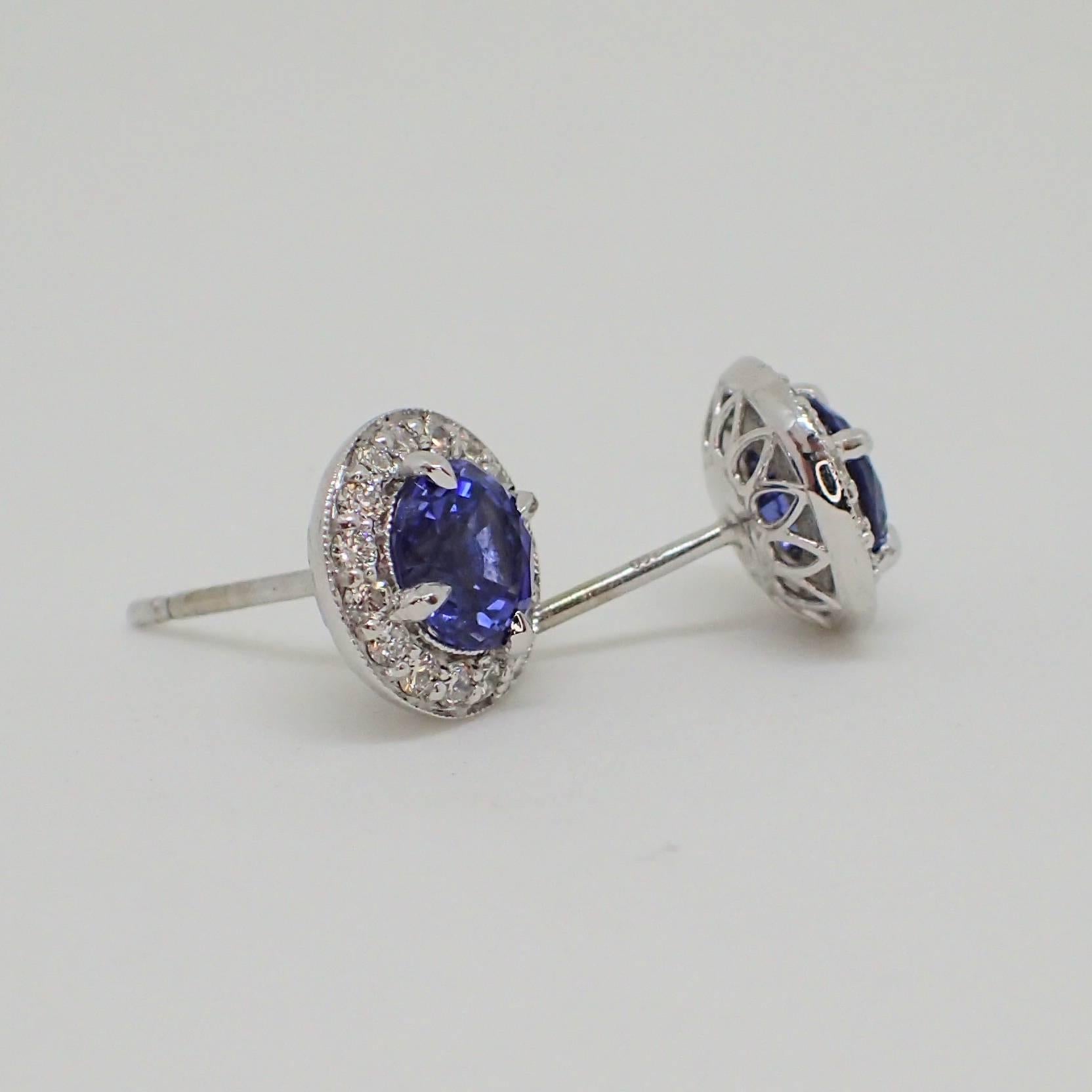 18k Earrings: 2.21 carats Chatham-Created Blue Sapphire & 0.39 carats of Diamond In New Condition In Coral Gables, FL