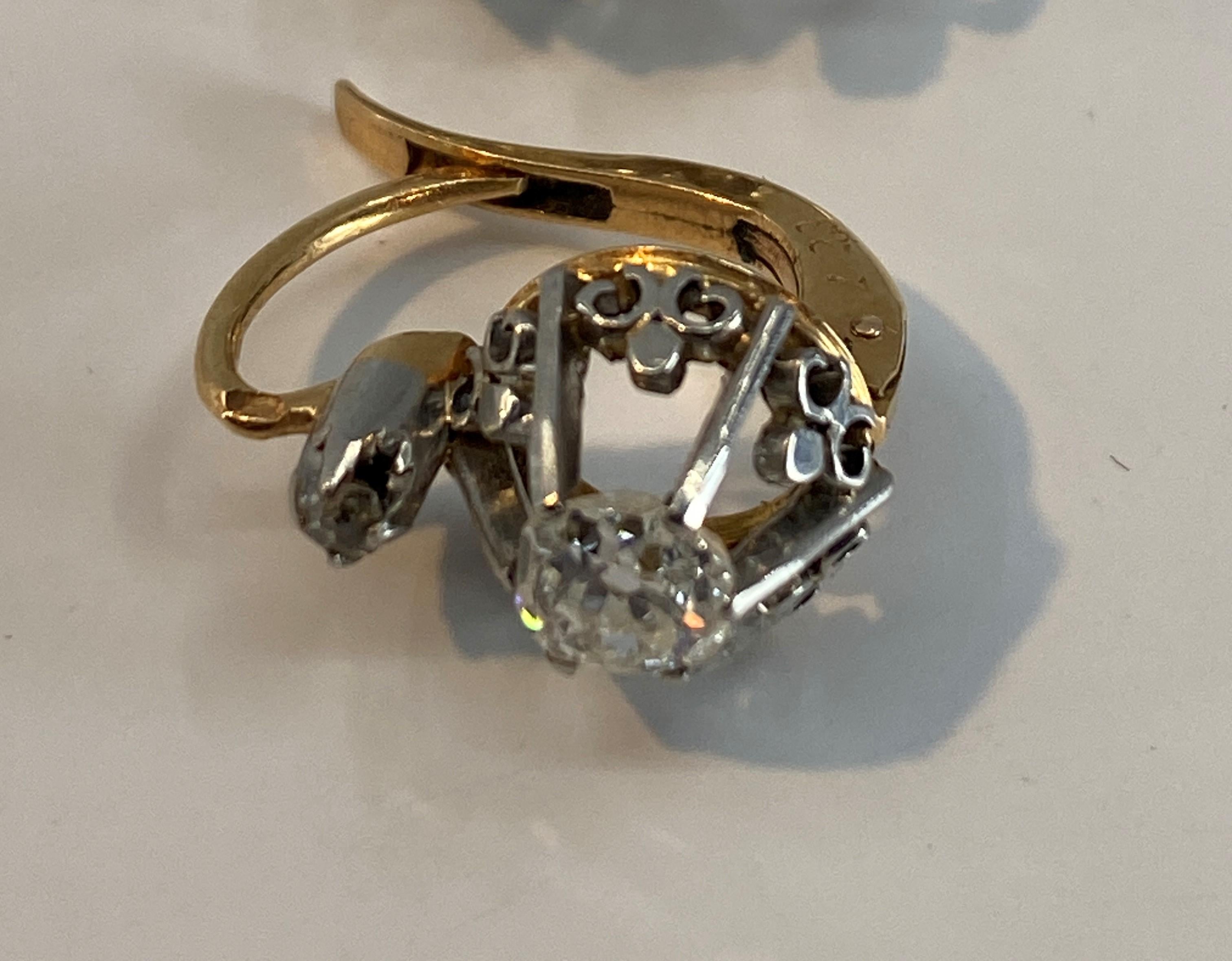 Boucles d'oreilles en or 18 carats serties de diamants, vers 1900   en vente 7