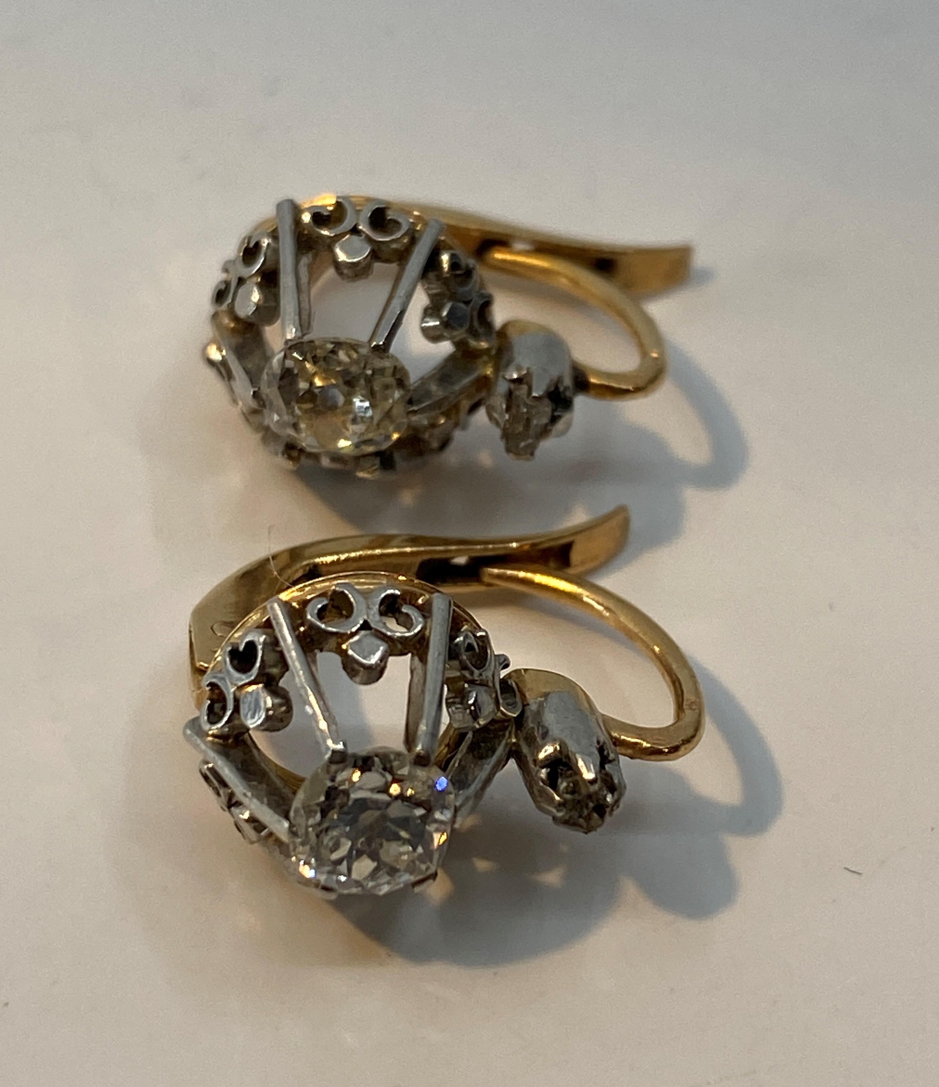 18k Earrings Set with Diamonds, Around 1900 For Sale 12
