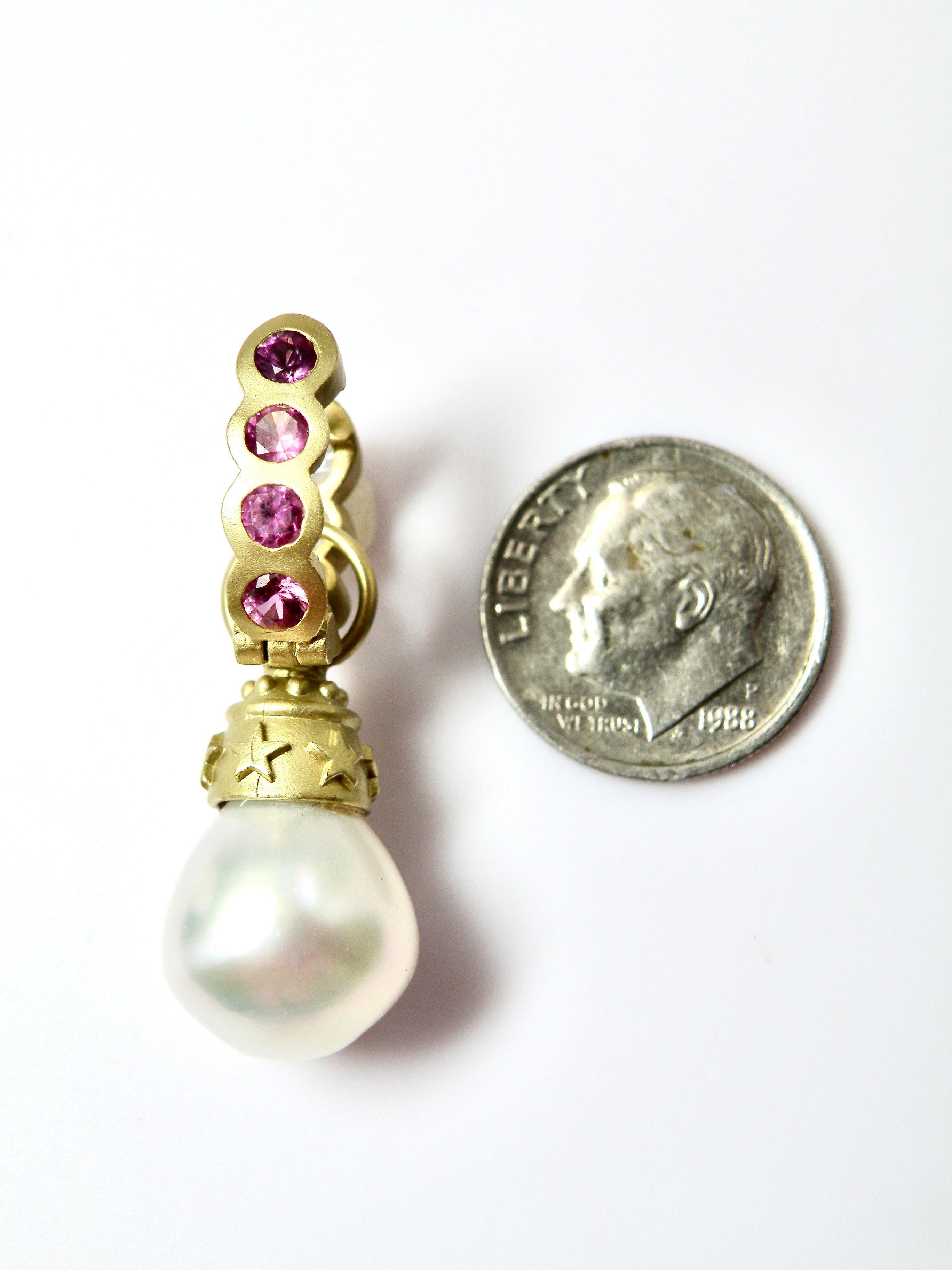 Boucles d'oreilles 18k en perles des mers du sud avec saphir rose/diamant Whiting Neuf - En vente à Cohasset, MA