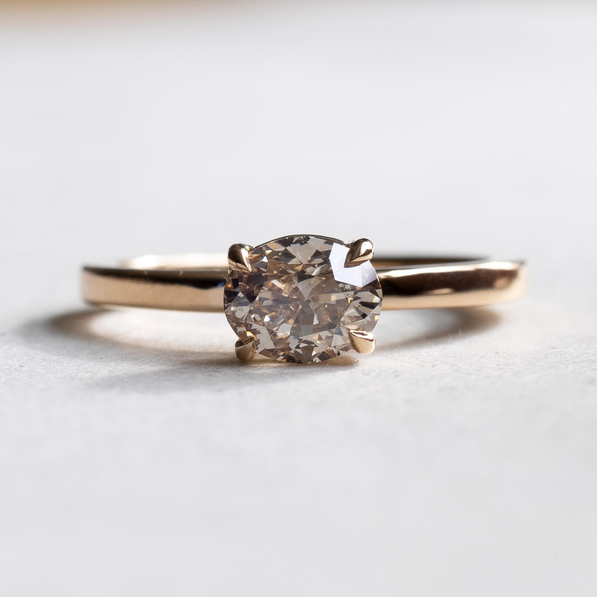 For Sale:  18K East West Diamond Ring, Oval Ring, East West Solitaire Ring, Engagement Ring 5