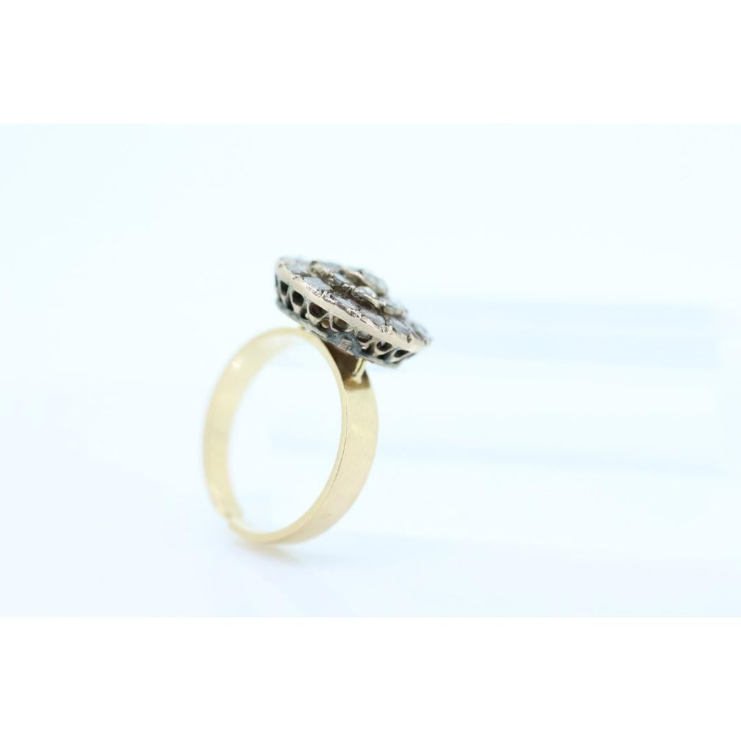 Women's or Men's 18k Edwardian Diamond Daisy Cluster Ring. 18k Yellow Gold with old cut diamond For Sale