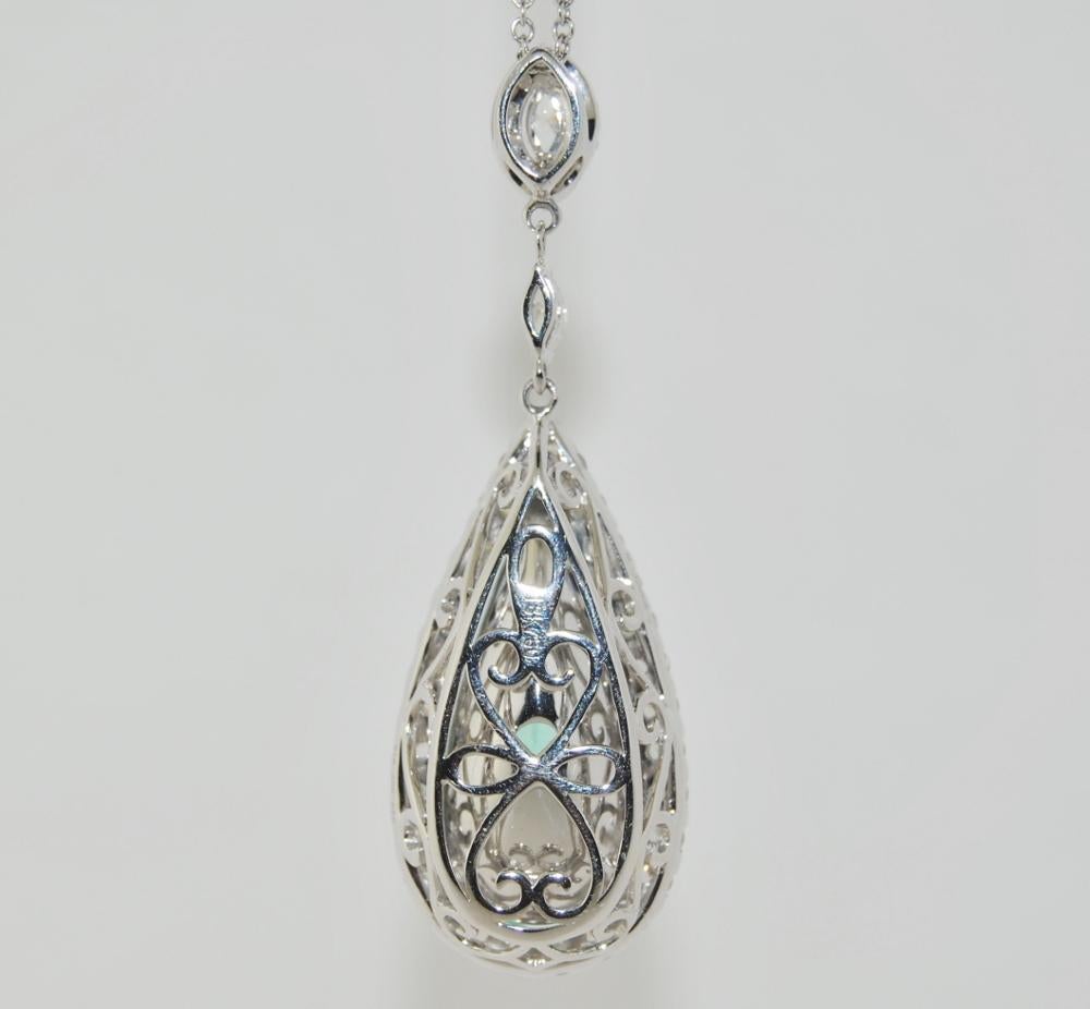 Pear Cut 18 Karat Emerald and Diamond Pendant Necklace For Sale
