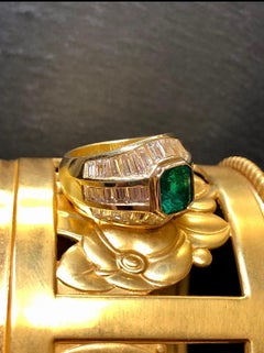 Estate18K Green Emerald Cut Baguette Diamond Cocktail Ring 5.20ctw Size 6.25