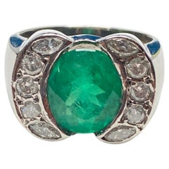 18K Emerald Beryl Diamond Ring