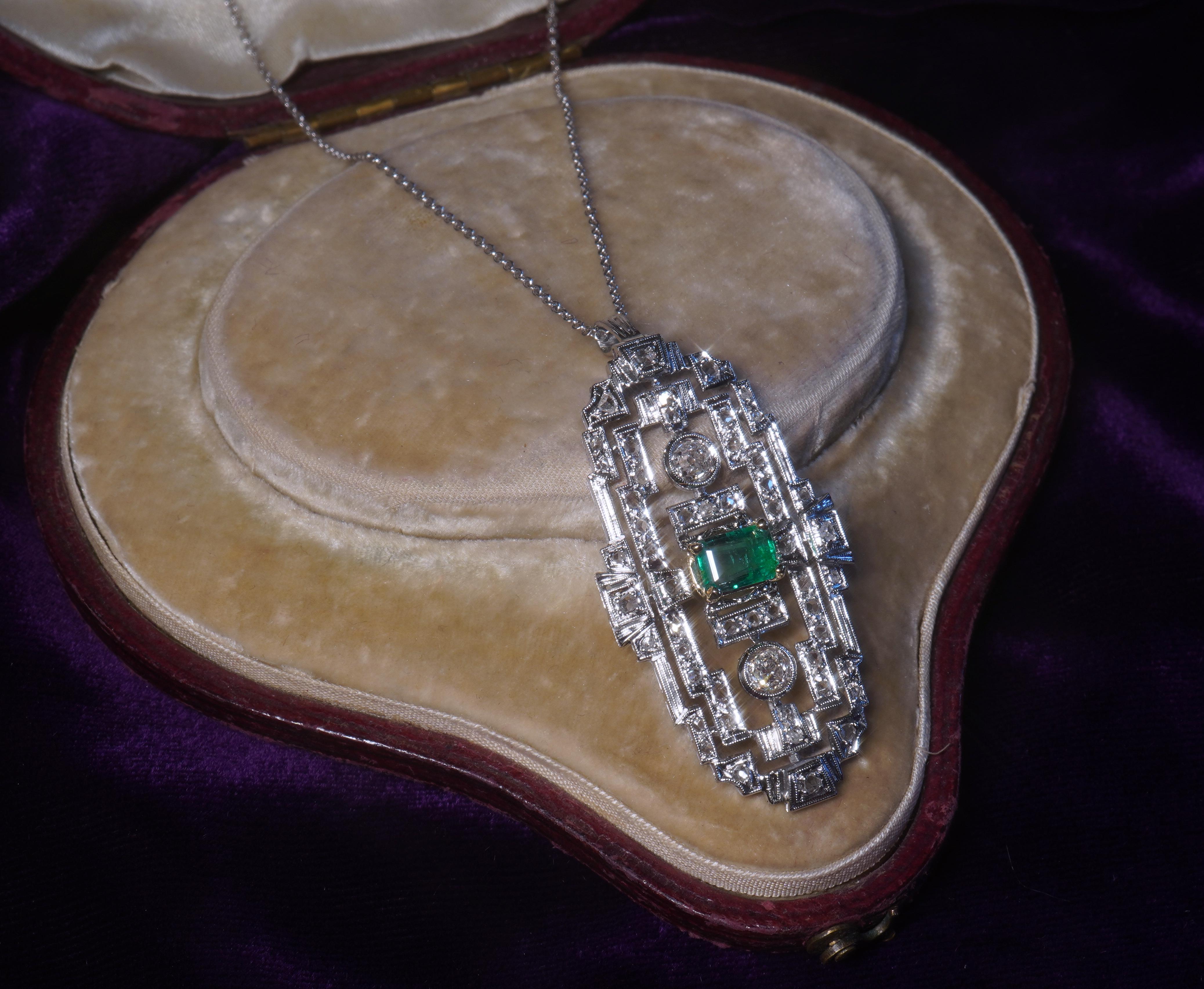 Ciondolo con smeraldo colombiano in 18 carati Vintage GIA Cert Victorian VS Old Mine! in vendita 1