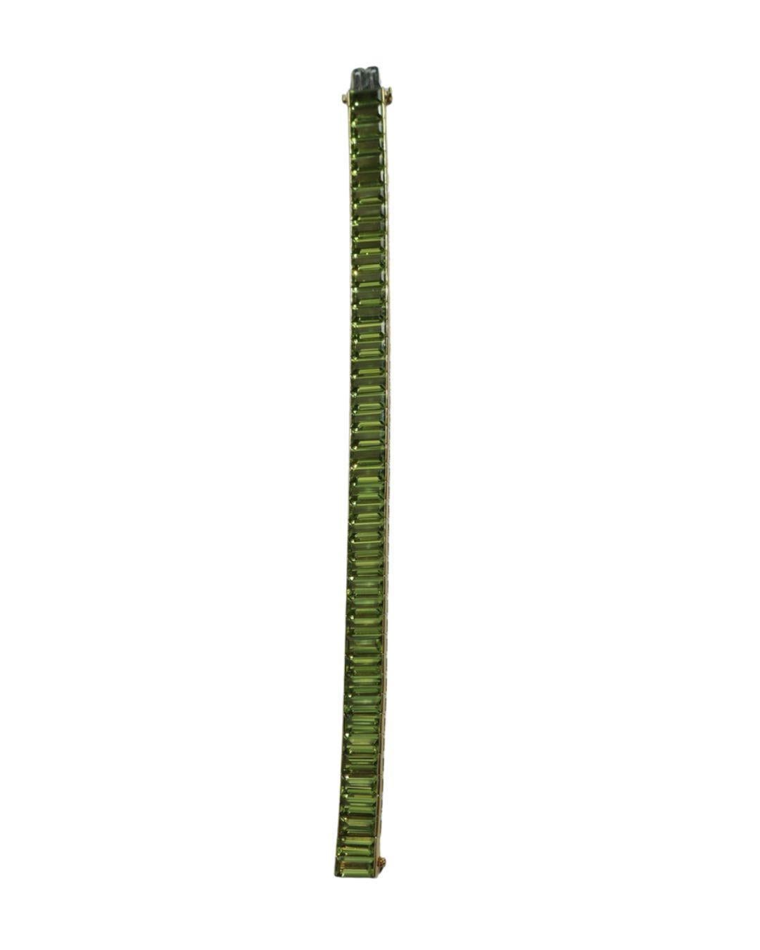 18K Emerald Cut Bracelet Peridot Straight Line Tennis Bracelet 18K Gold ~26ctw For Sale 4