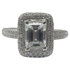 Bague de fiançailles 18k diamant taille émeraude