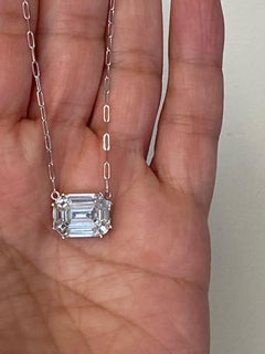18K Emerald Cut Pendant 3 Carats