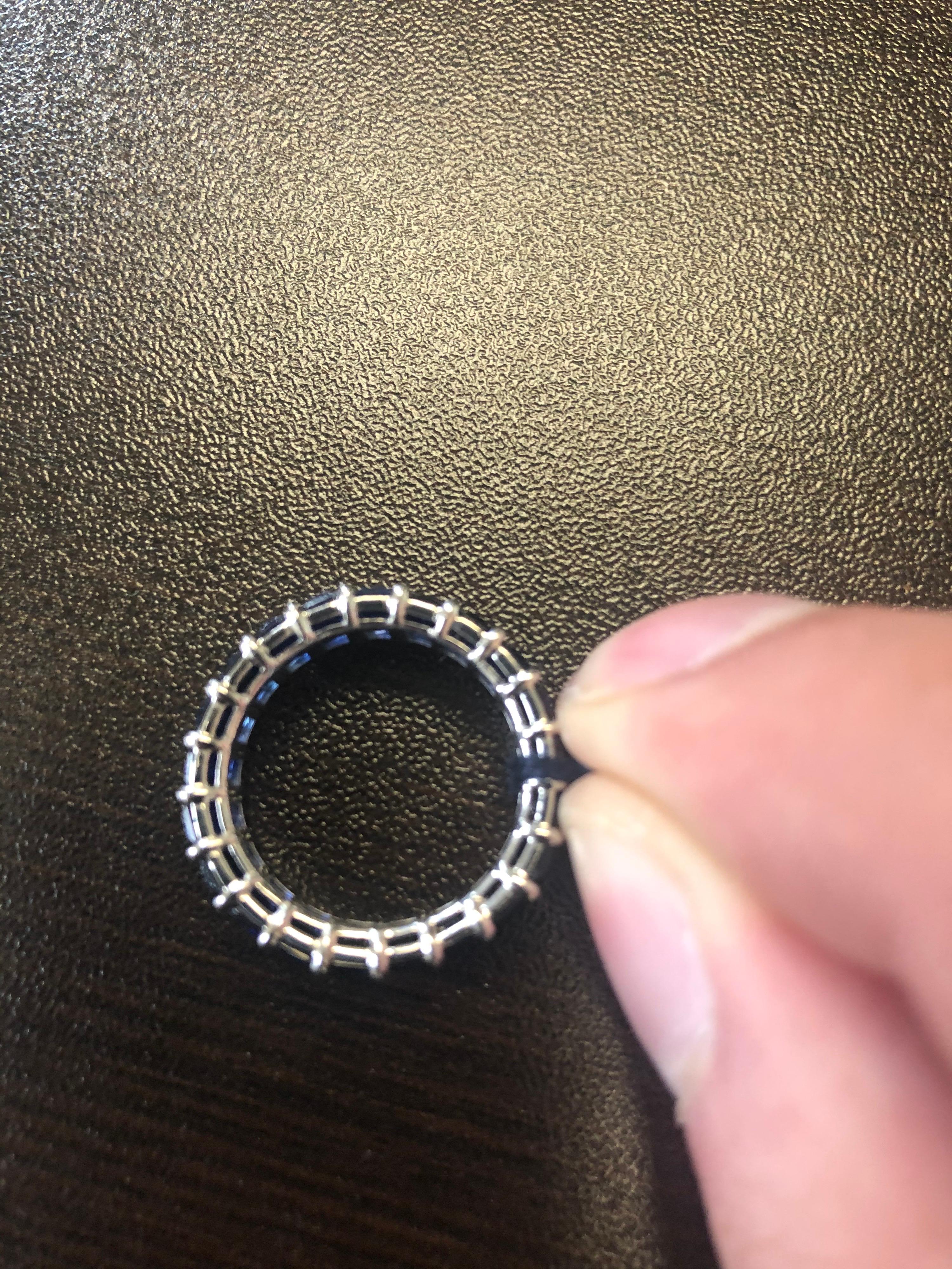 De las mujeres Anillo eternidad zafiro talla esmeralda 14 quilates 6,25 ct. en venta