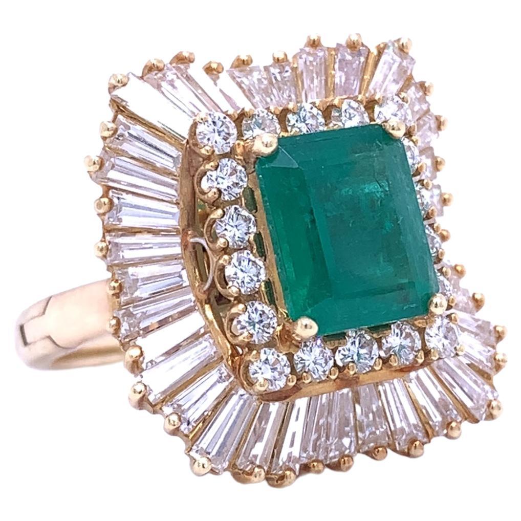 1970s Emerald Diamond white gold Ballerina Ring For Sale at 1stDibs