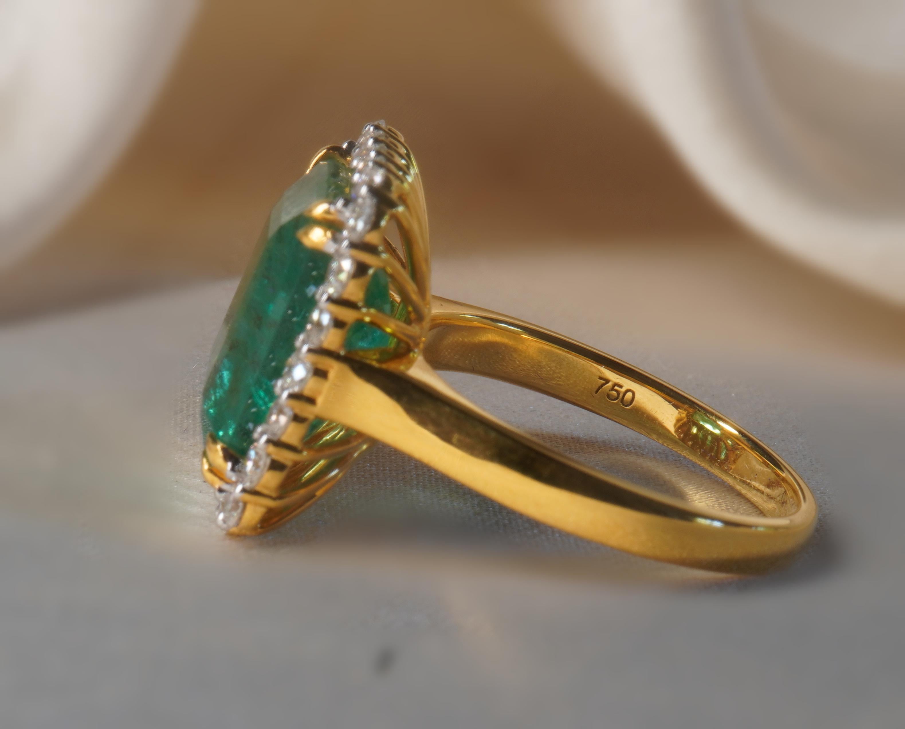 18K Emerald Diamond Ring Vintage GIA Certified Natural Fine VS Huge 5.62 Carats 1