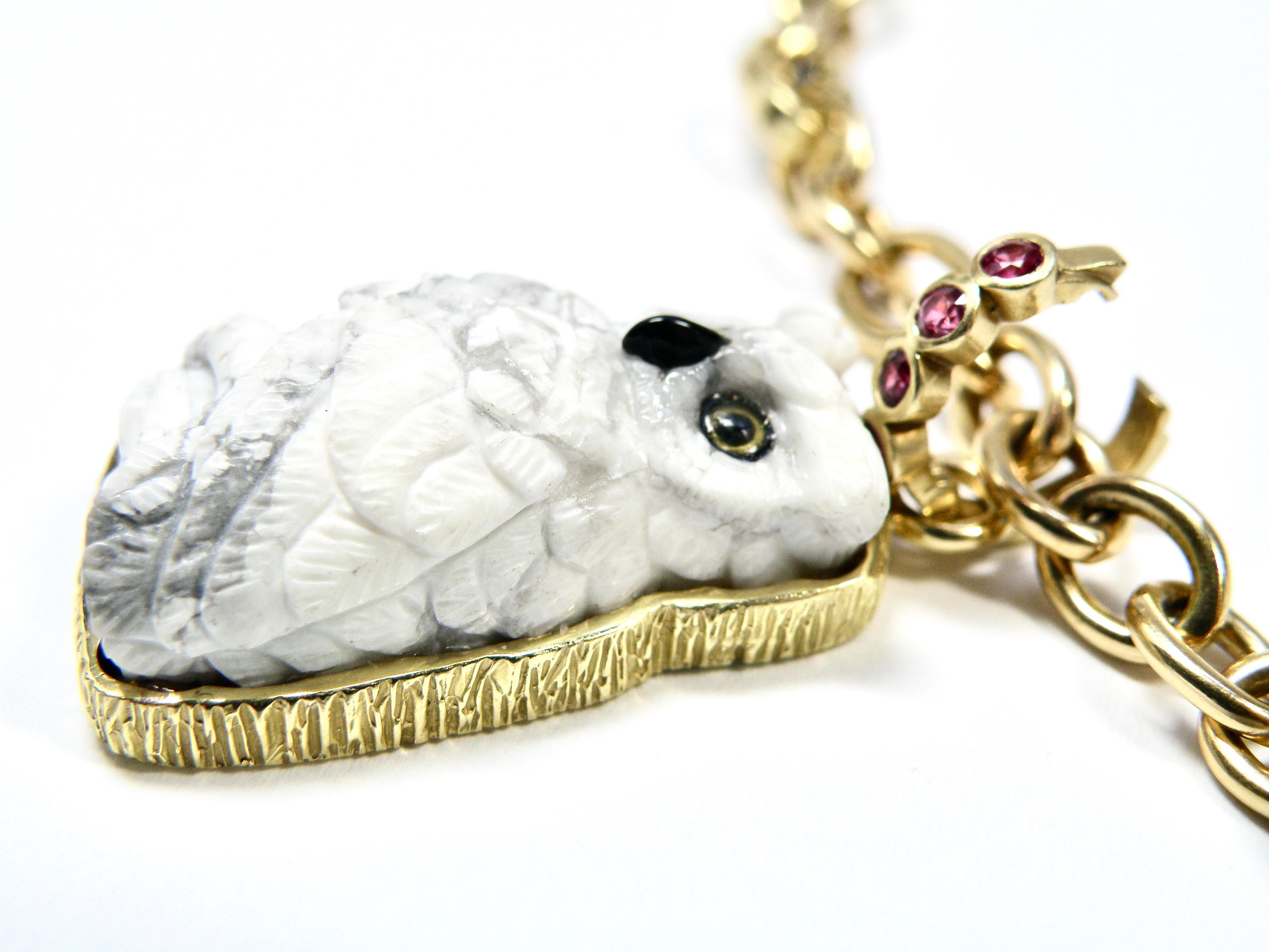 Contemporaneo 18k enhancer, carved Howlite Owl pendant with sapphire bail in vendita
