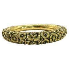 18k Nachlass-Armreif mit floralem Design
