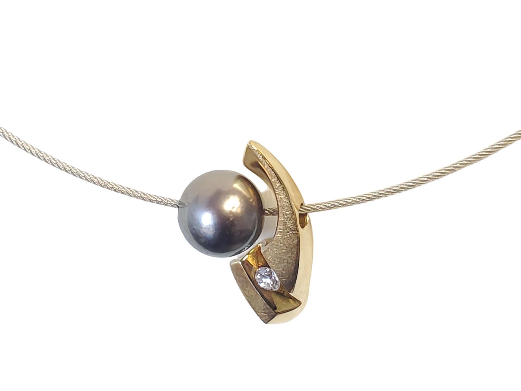 18 Karat Nachlass Designer Tahiti Perle Diamant Stahl Kabel-Halskette (Rundschliff) im Angebot