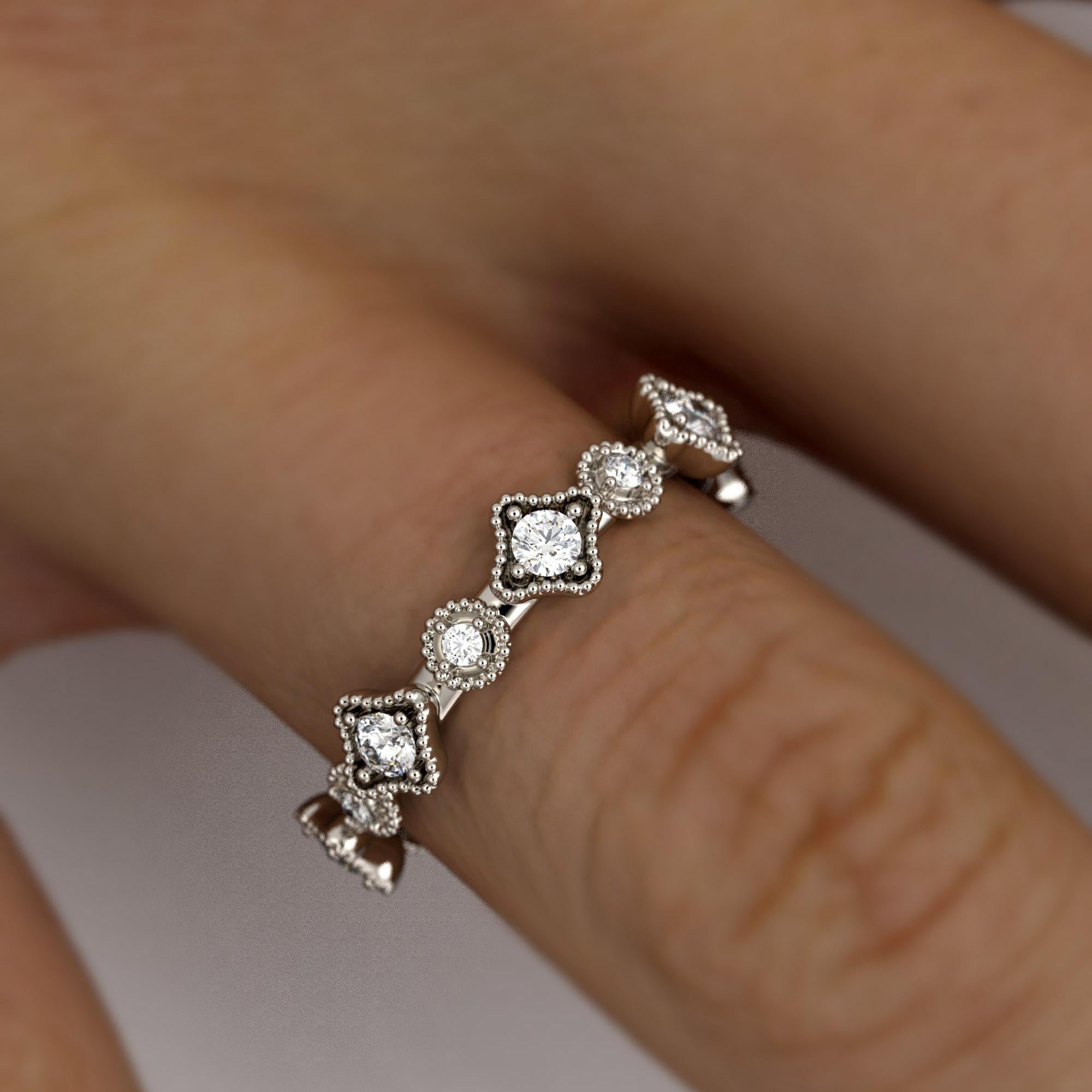 Im Angebot: 18 Karat Eternity-Ehering mit Diamanten, hergestellt in Italien () 7