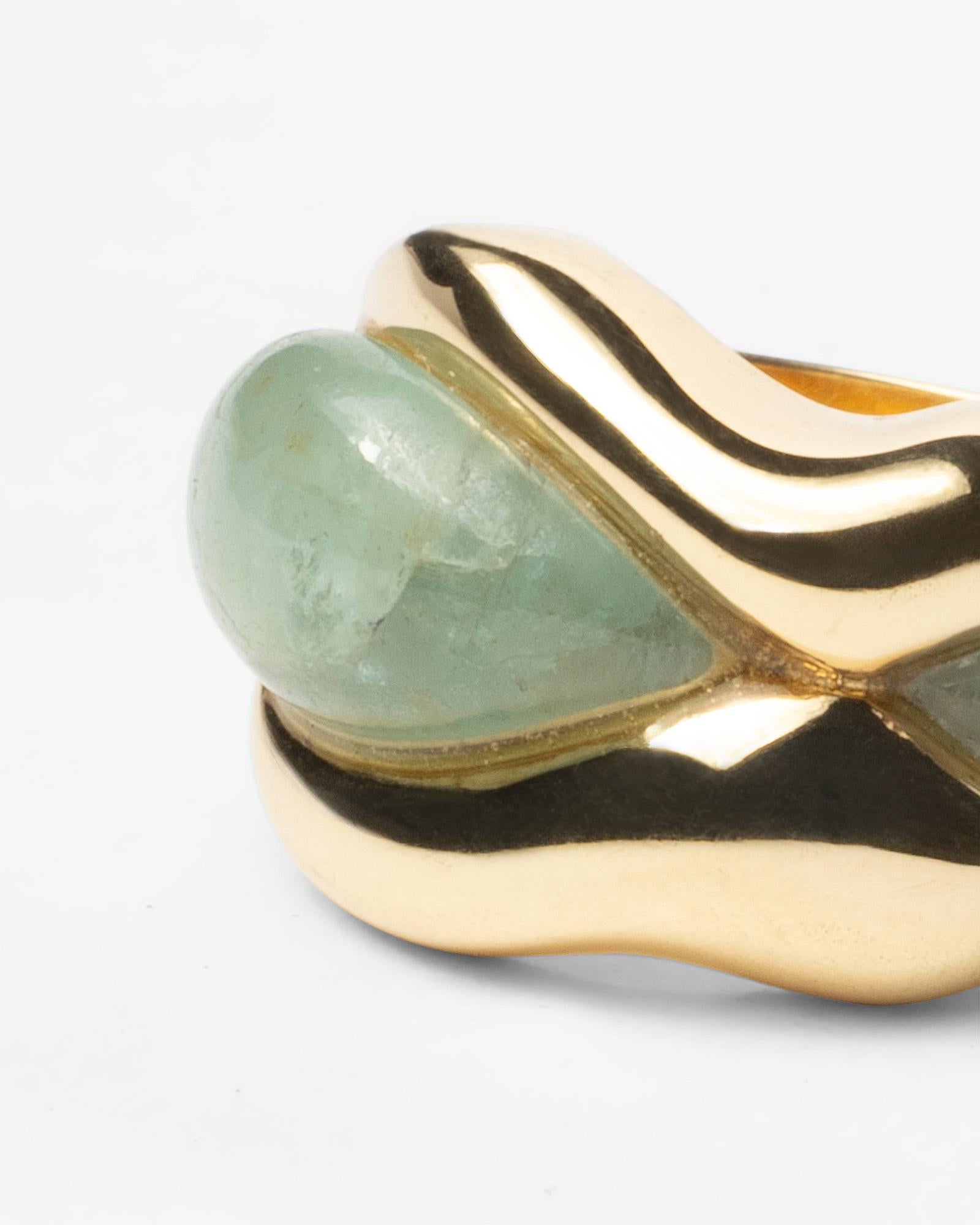 Women's or Men's 18k Ethical Yellow Gold and Aquamarine SU Ring For Sale