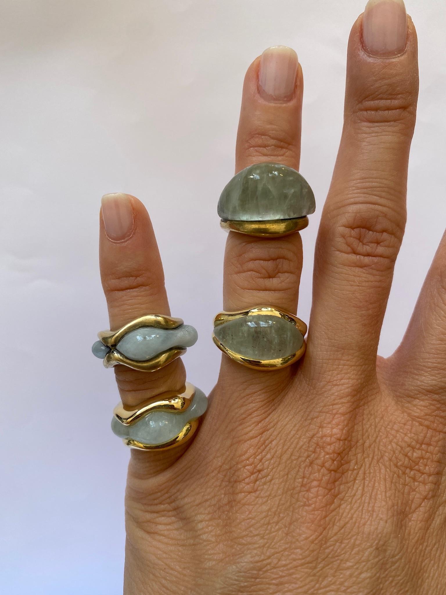 Bague éthique en or jaune 18 carats et aigue-marine SU Wave en vente 11