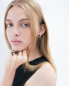 DILHAN 18k Ethical Yellow Gold and Matt Onyx SU Wave Hoops