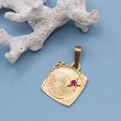 18k Etoile d'amour charm - Romantic vintage gold pendant, French love Star token