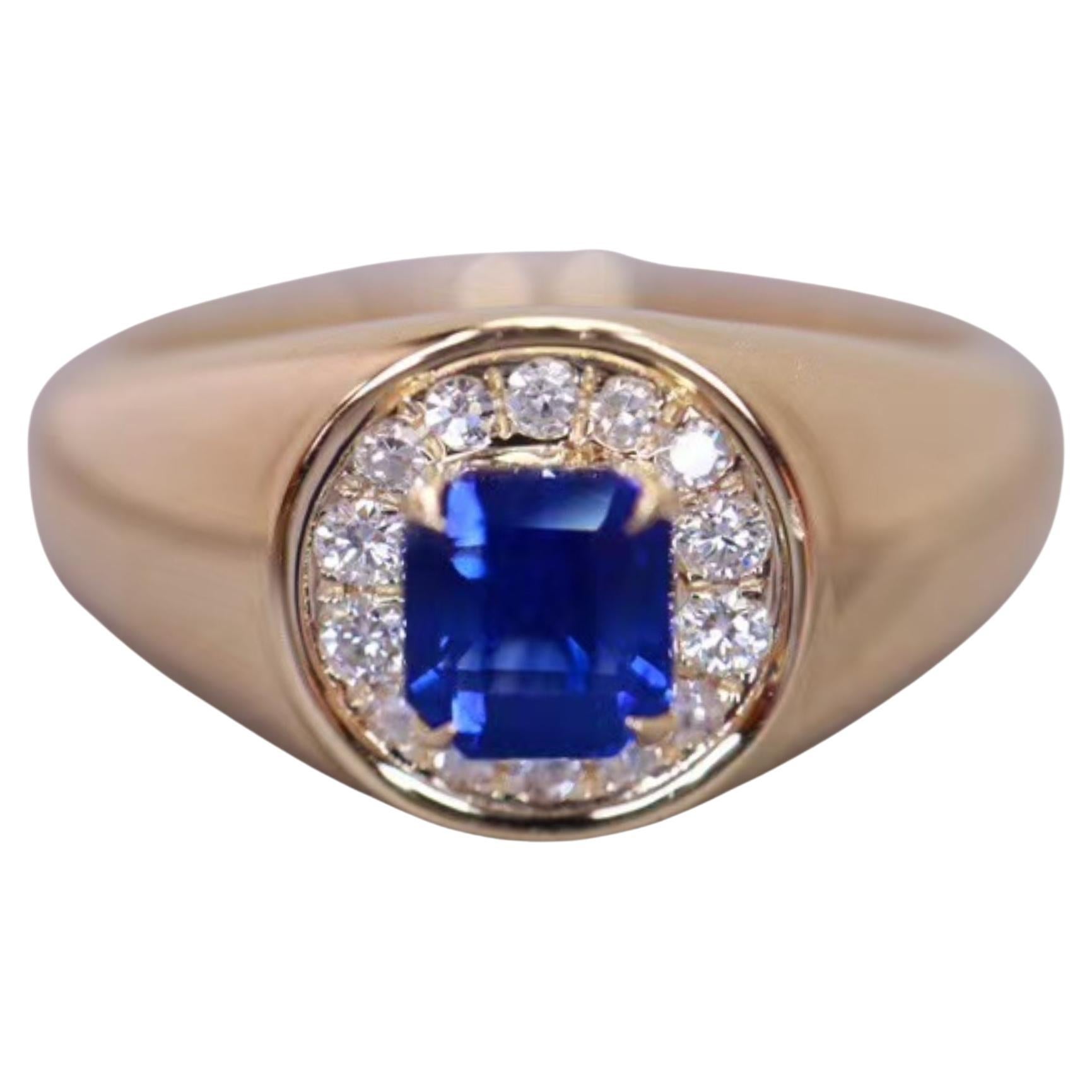 18K Exquisit gestalteter Ring Premium Royal Blue Sapphire eingelegt mit Diamanten