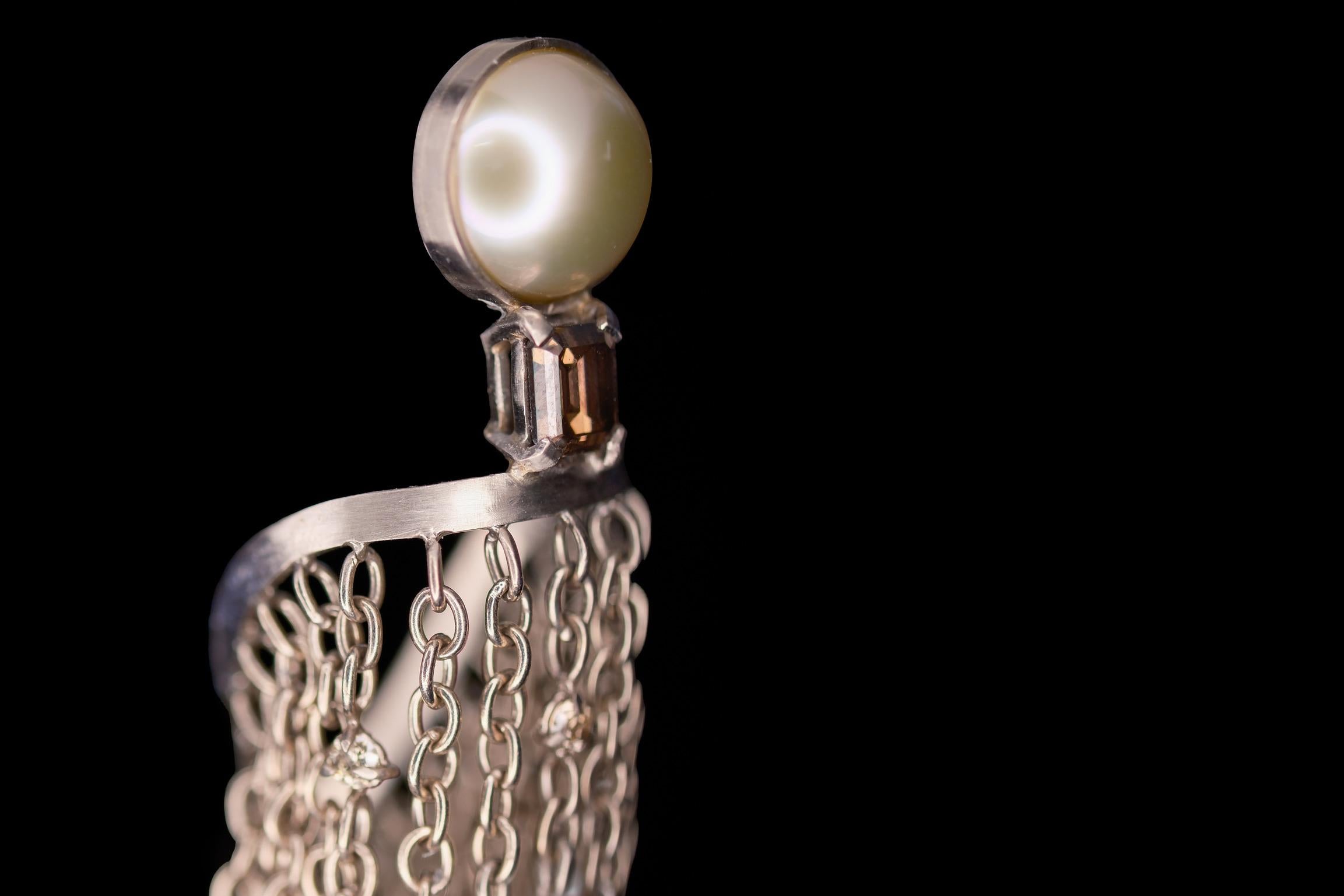 18K Fairmined Gold, Sustainable Pearls, 1.67ct Ocean Diamonds, “medusa” Earrings For Sale 7