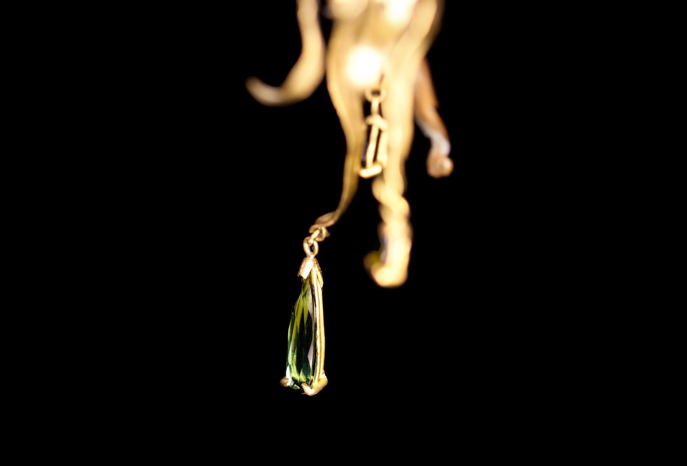 18K Fairmined Gold, Traceable and Untreated Tourmalines, Dead Flower Earrings In New Condition For Sale In Rimini, IT