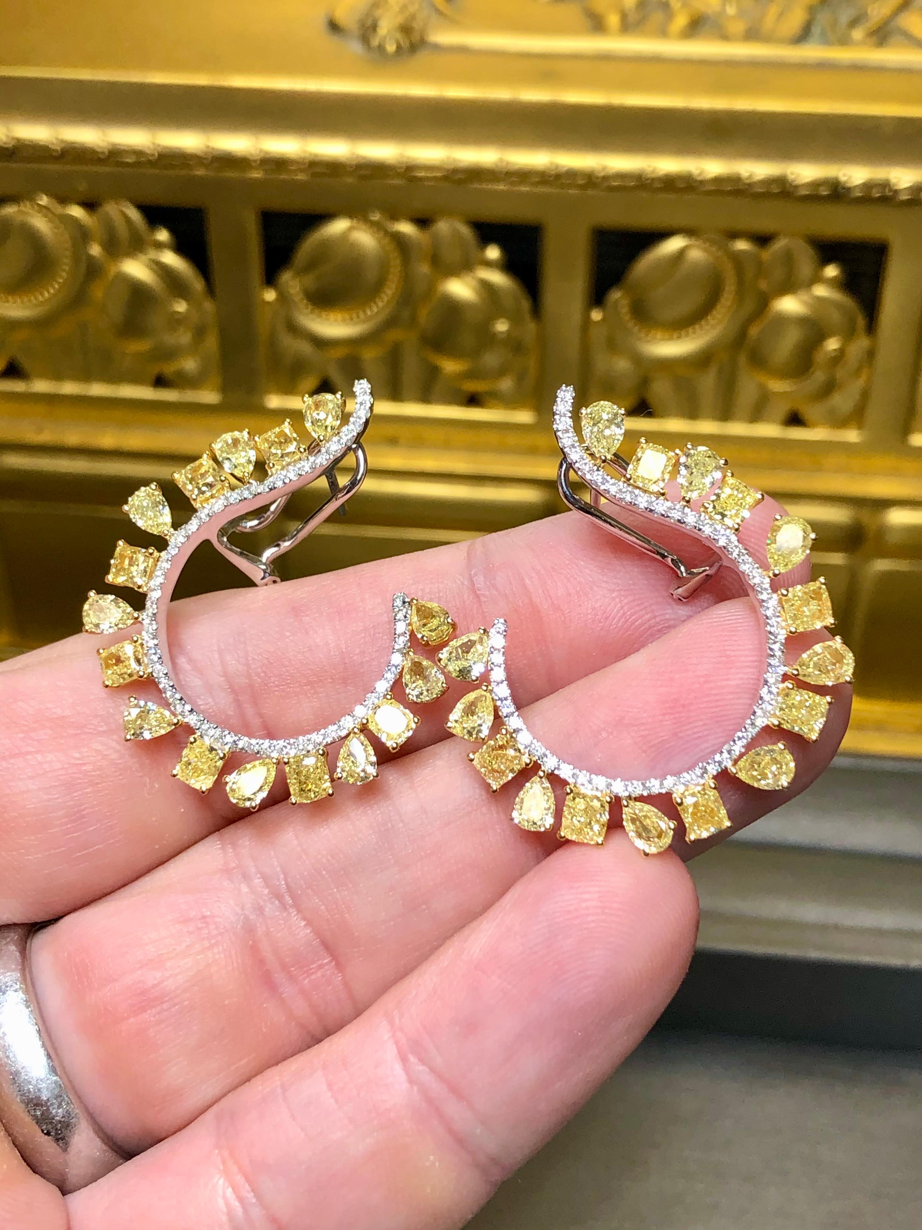 18K FANCY Yellow White Pear Diamond Curved Huggie Omega Back Earrings 7.50cttw For Sale 2
