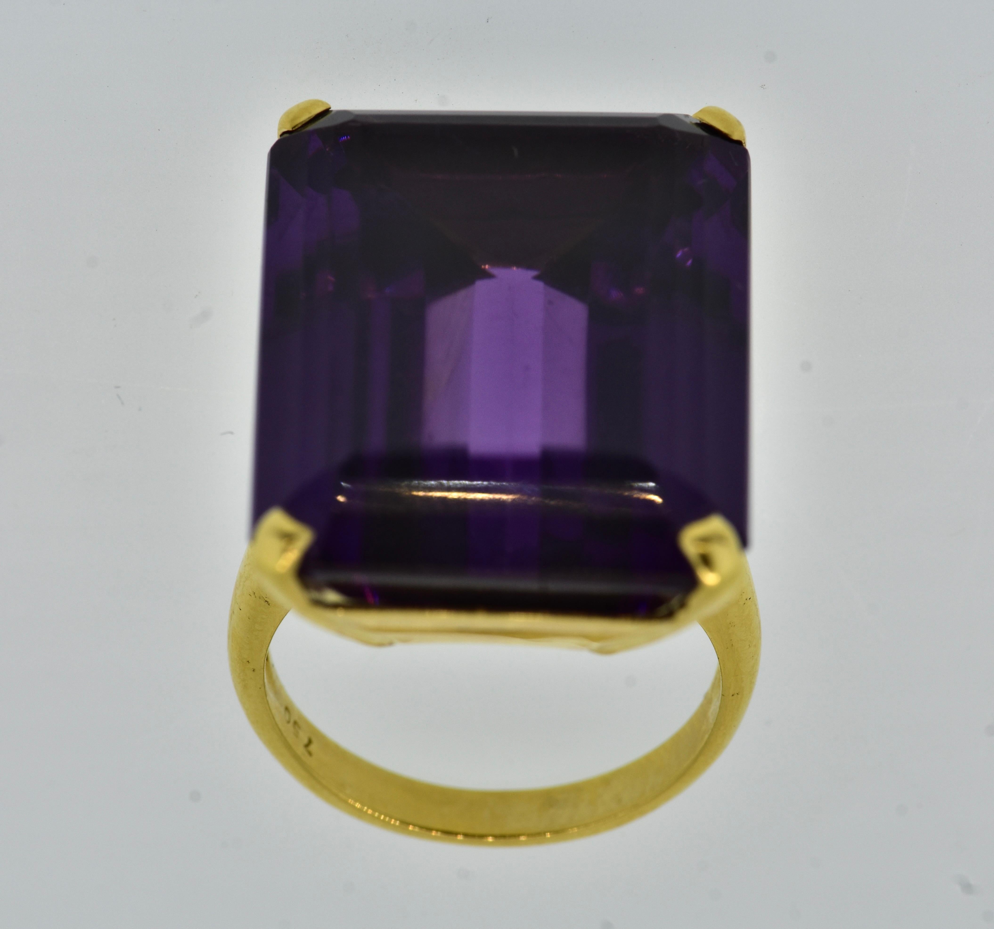 Améthyste fine 18 carats, 26,21 cts, bague 18 carats de Pierre/Famille. en vente 5