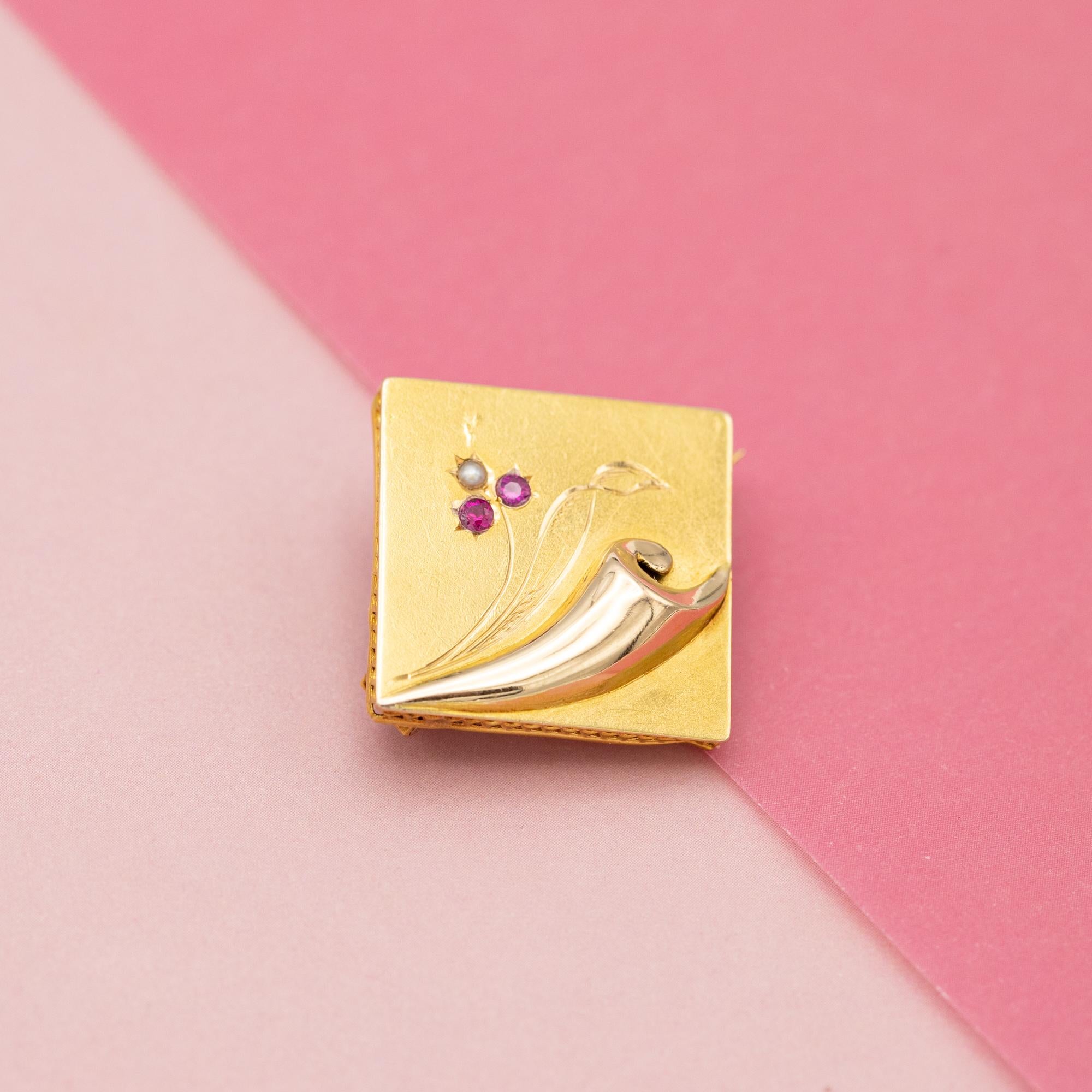 18k Floral Art Nouveau Brooch - Victorian solid gold pin - antique square 3