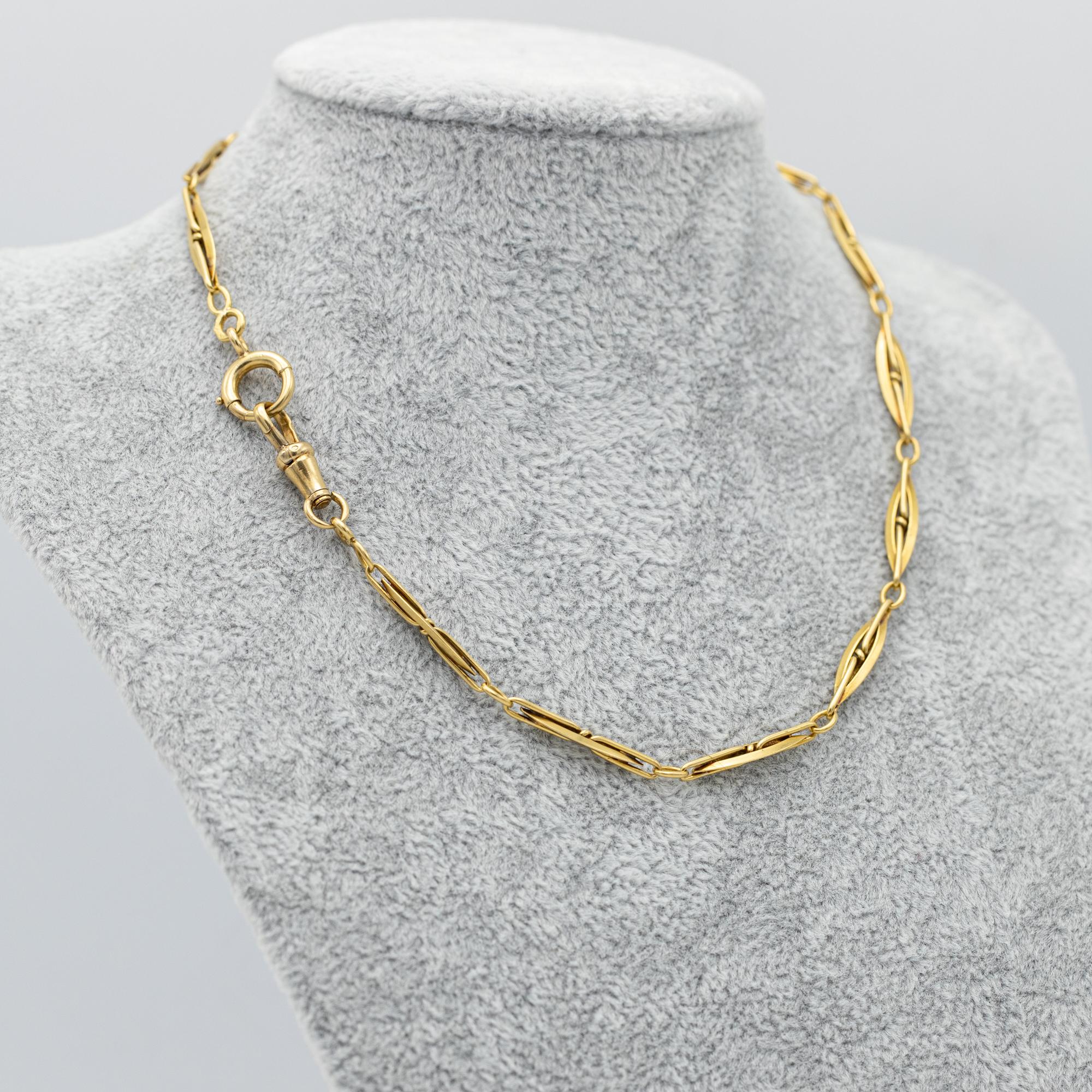 18K French solid gold watch chain - unique Antique Necklace - 15.35 Inch In Good Condition For Sale In Antwerp, BE