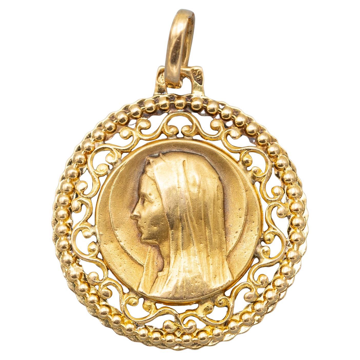 18k French solid yellow gold Virgin Mary charm - Floral Estate pendant - Vintage For Sale